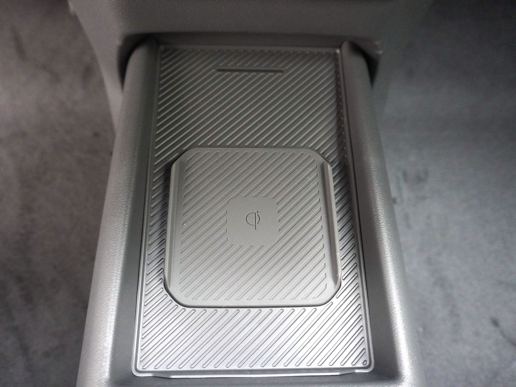KIA EV2 42.2 kWh Earth-image-21