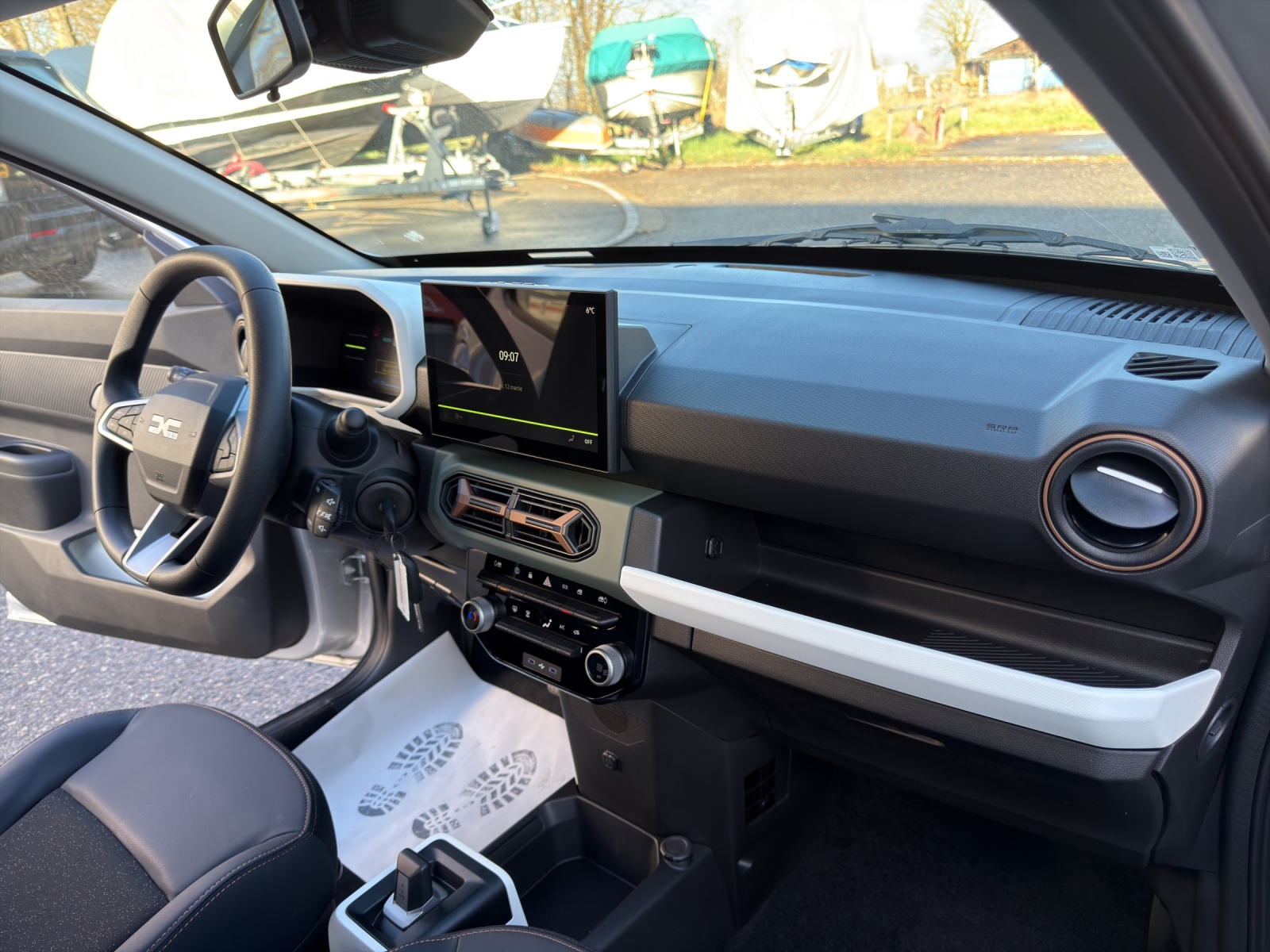 DACIA Spring 27 kWh Extreme-image-22