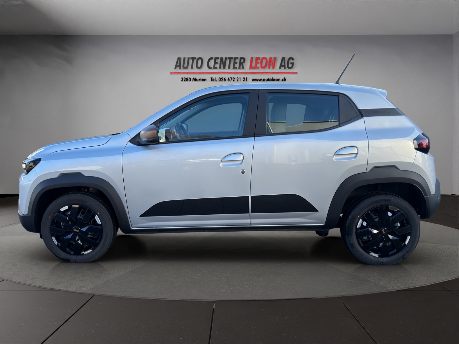 DACIA Spring 27 kWh Extreme-showroom-element-2