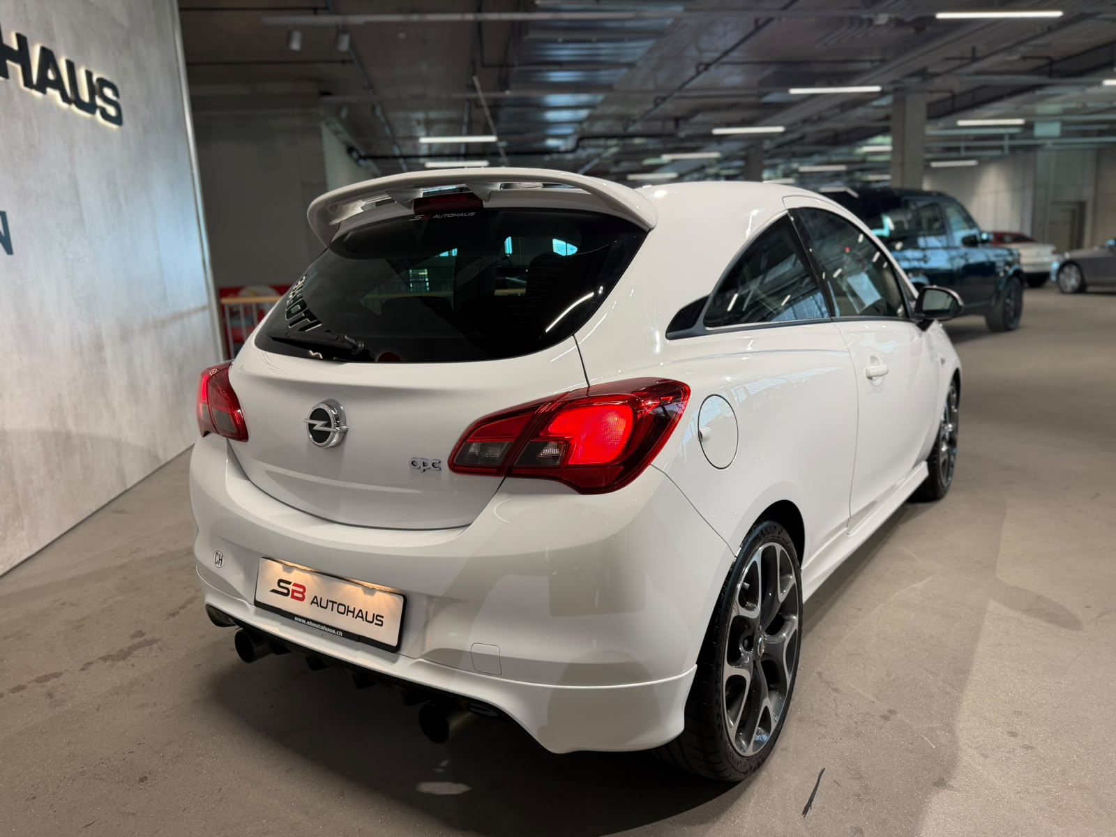OPEL Corsa 1.6 Turbo OPC-image-12