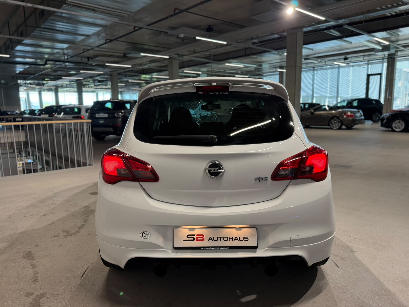 OPEL Corsa 1.6 Turbo OPC-image-9