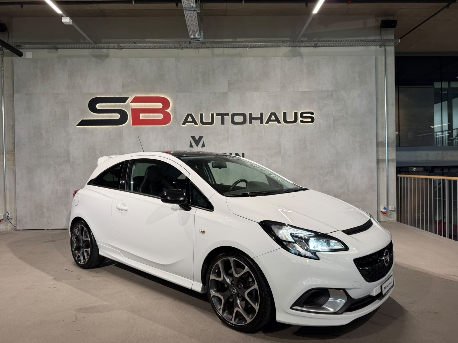 OPEL Corsa 1.6 Turbo OPC-image-0