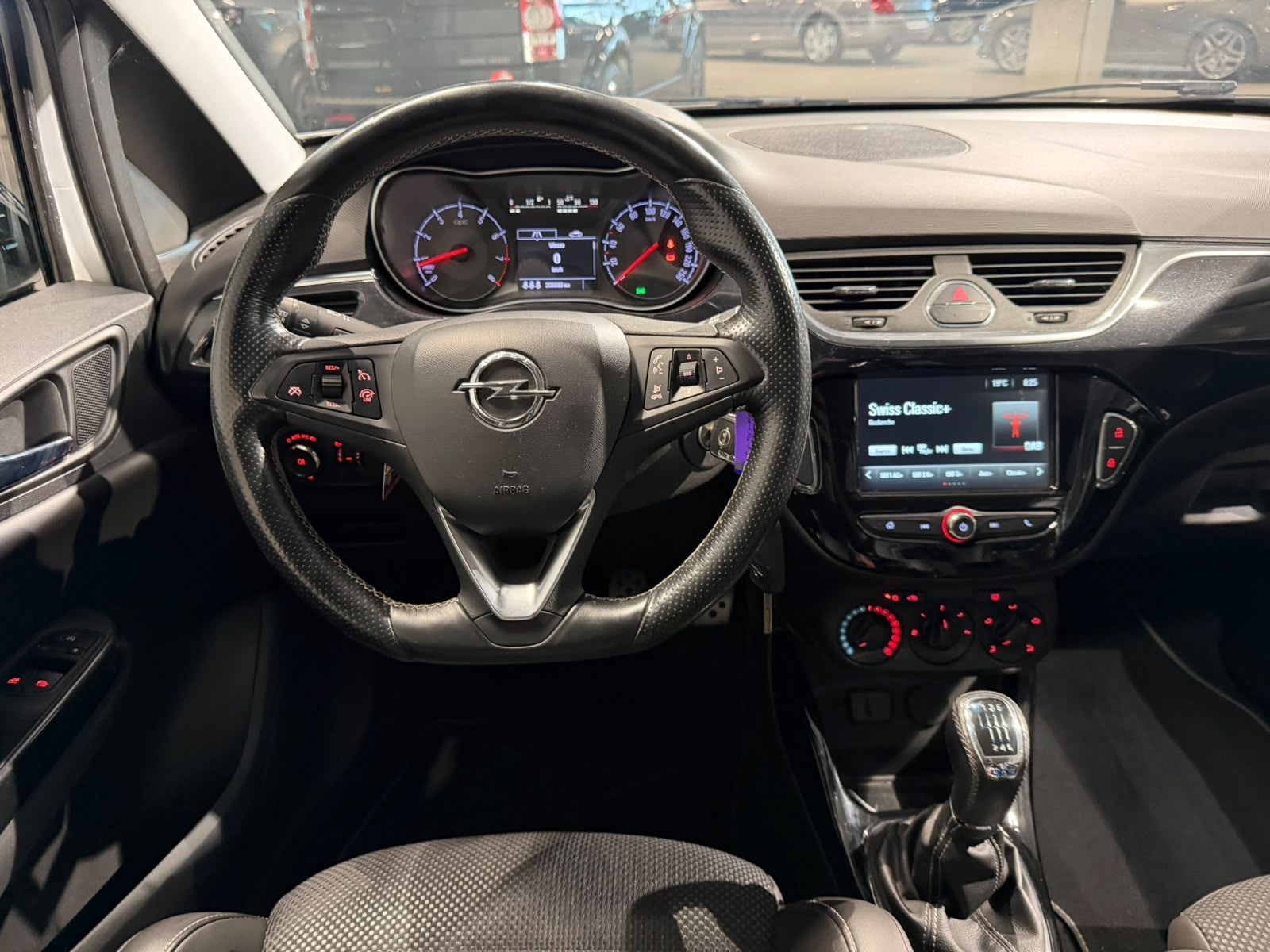 OPEL Corsa 1.6 Turbo OPC-image-17