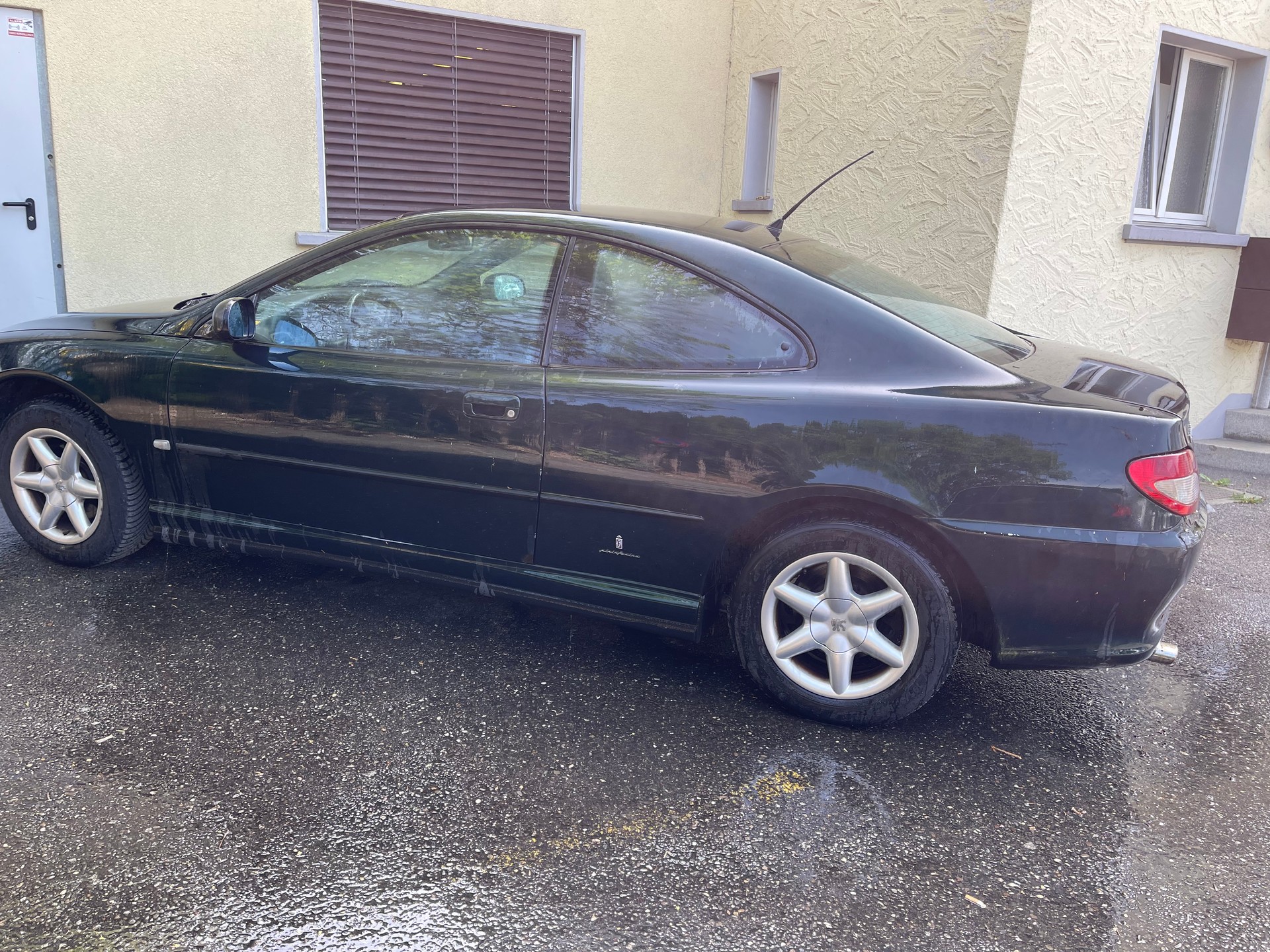 PEUGEOT 406 Coupé 2.0 16V-image-3
