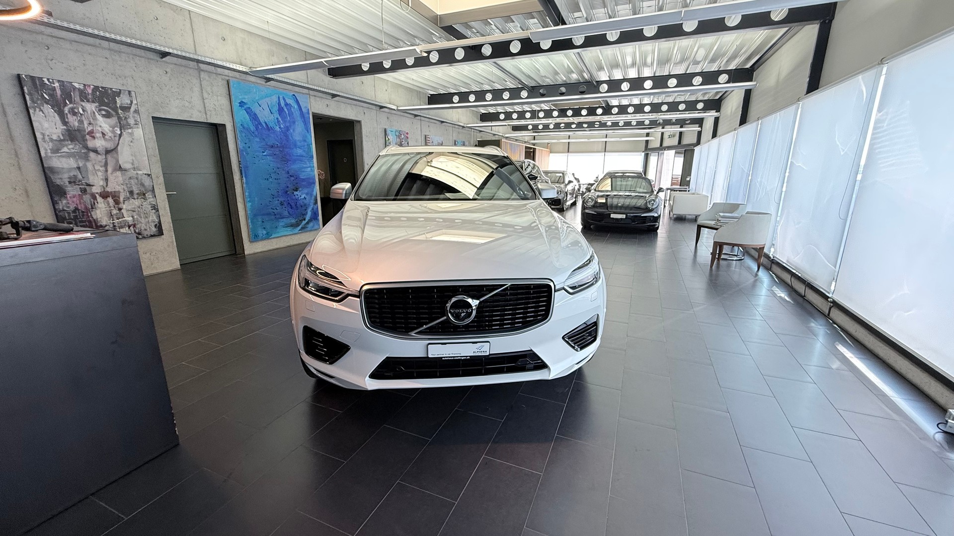 VOLVO XC60 2.0 T8 TE R-Design eAWD-image-5