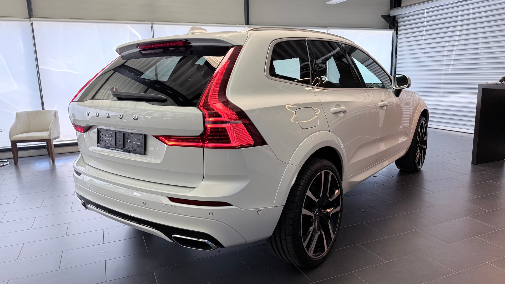 VOLVO XC60 2.0 T8 TE R-Design eAWD-image-21