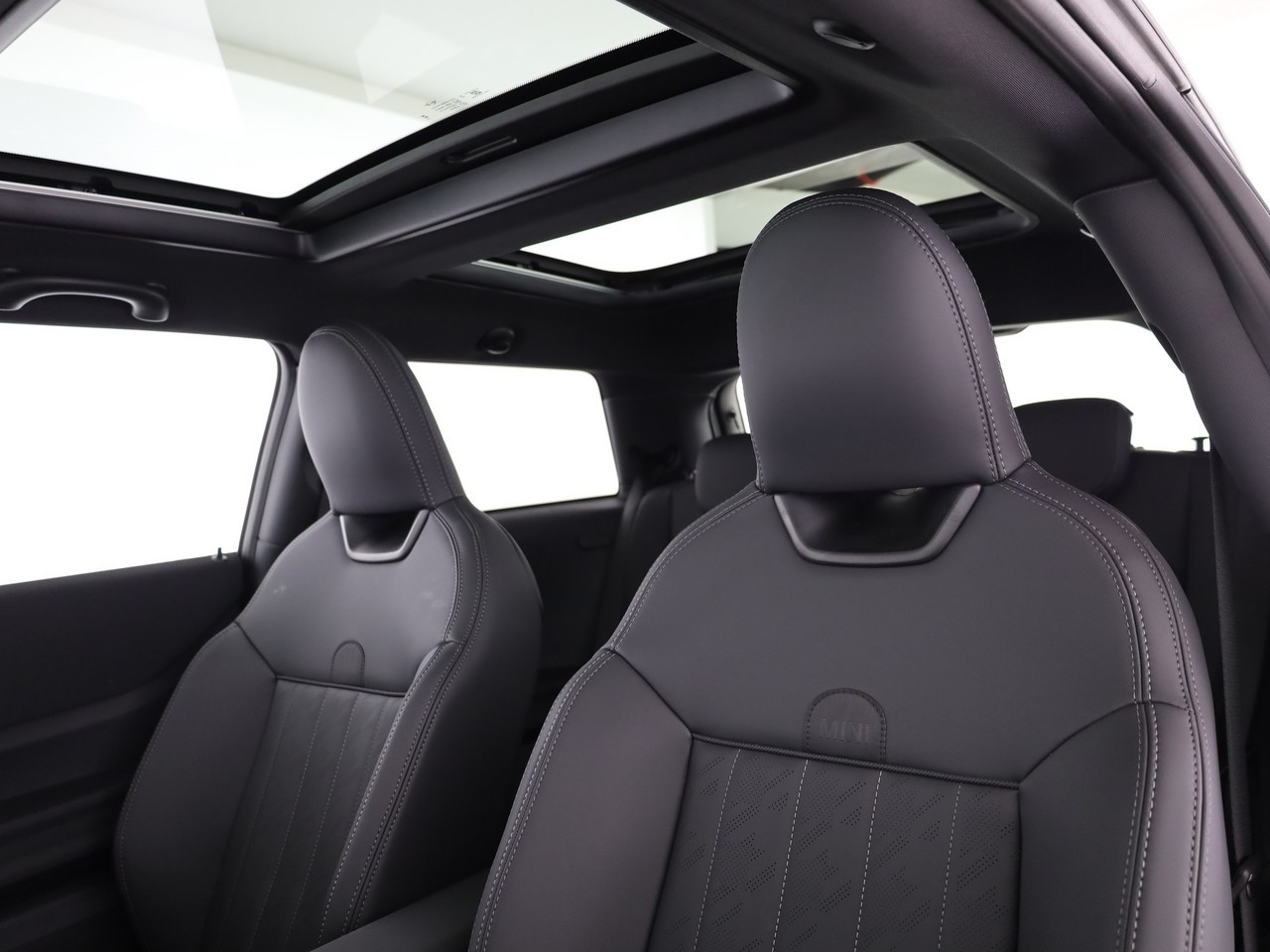 MINI Cooper S DKG-image-10