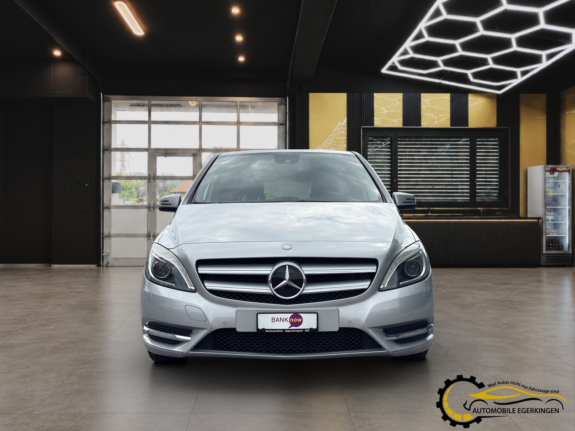 MERCEDES-BENZ B 180 CDI BlueEF-image-1