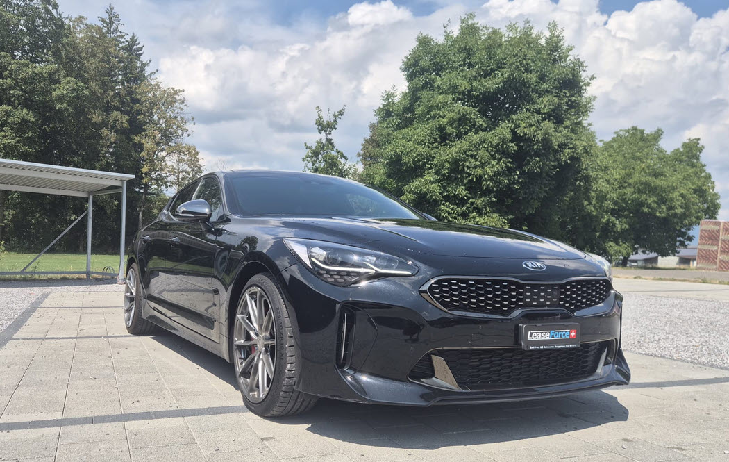 KIA Stinger 3.3 T-GDi GT Automat AWD-image-0