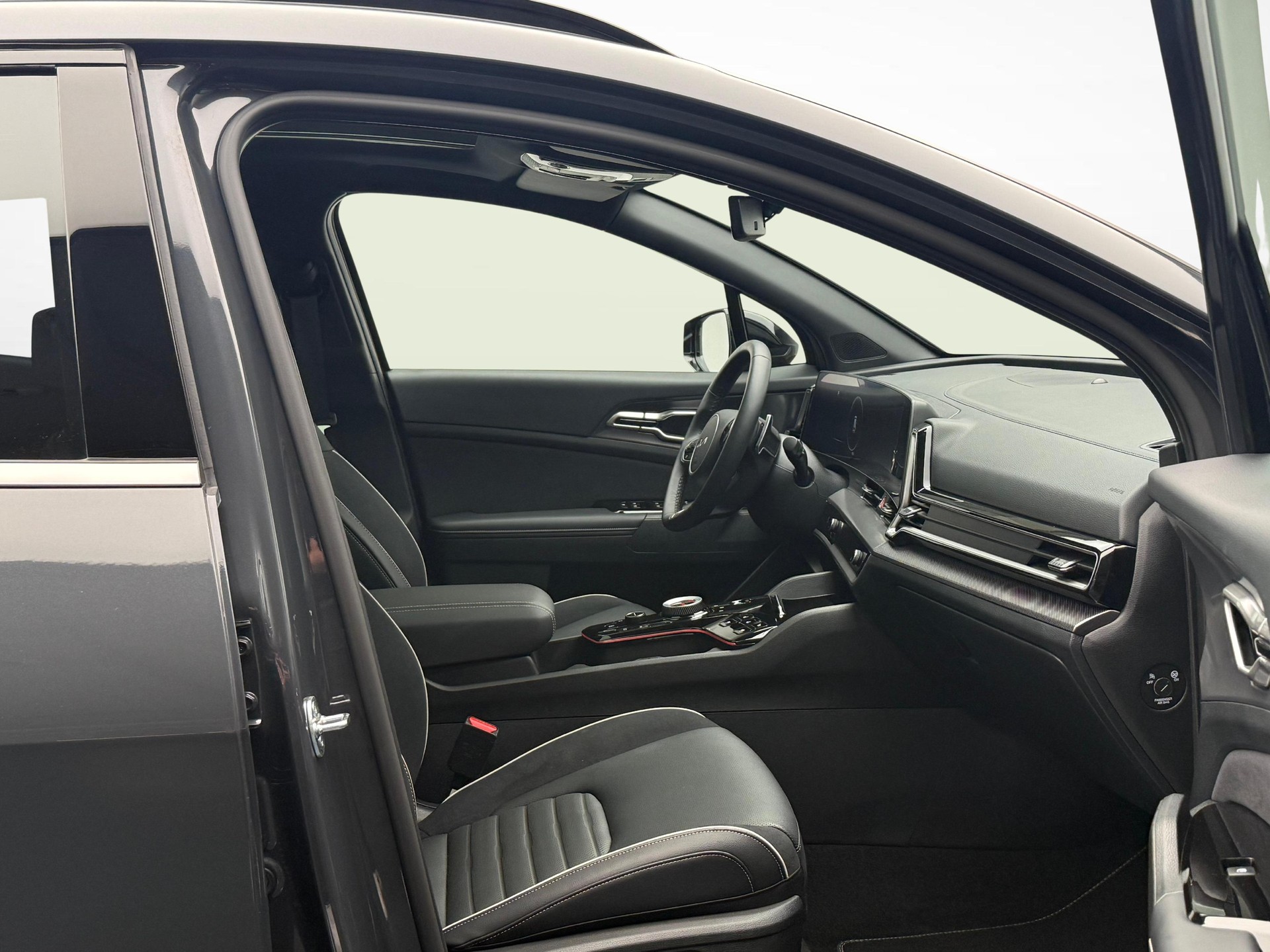 KIA Sportage 1.6 T-GDi PHEV GT-Line-image-9