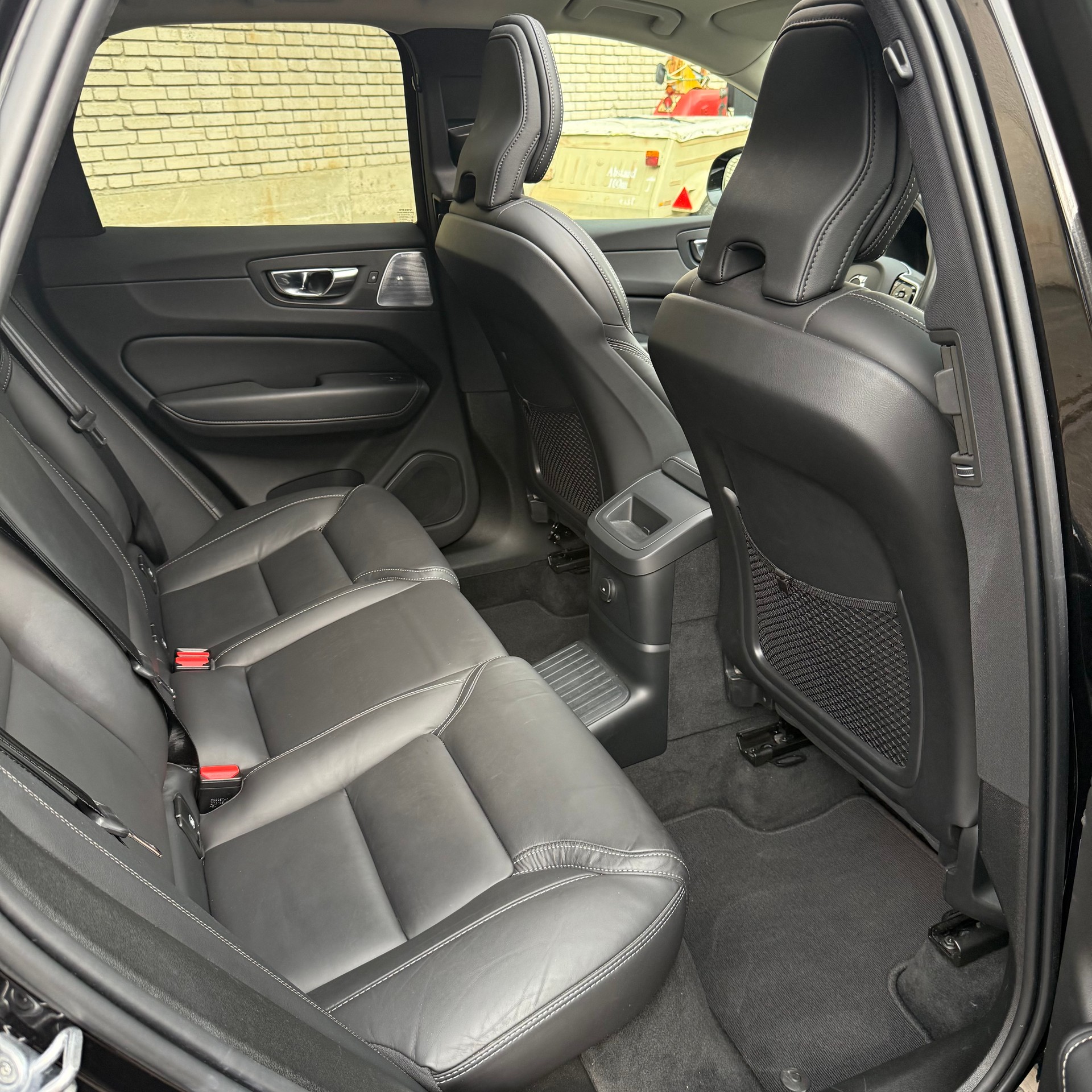 VOLVO XC60 T8 eAWD Inscription Geartronic Swiss-image-17