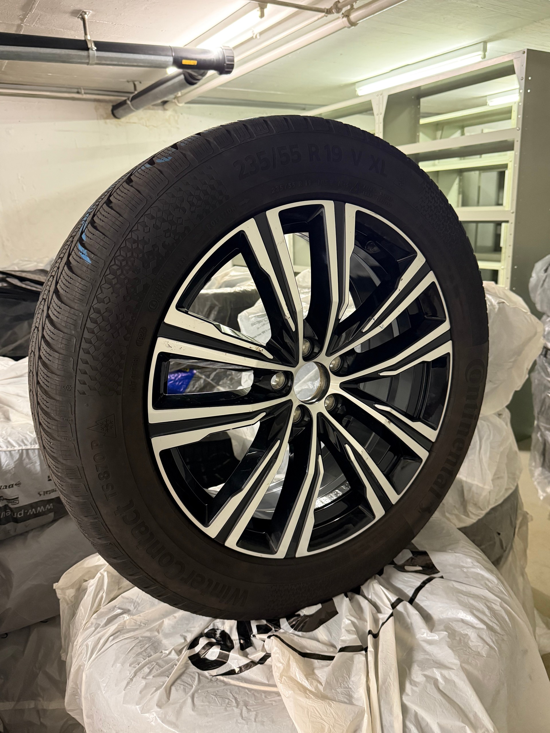 VOLVO XC60 T8 eAWD Inscription Geartronic Swiss-image-31