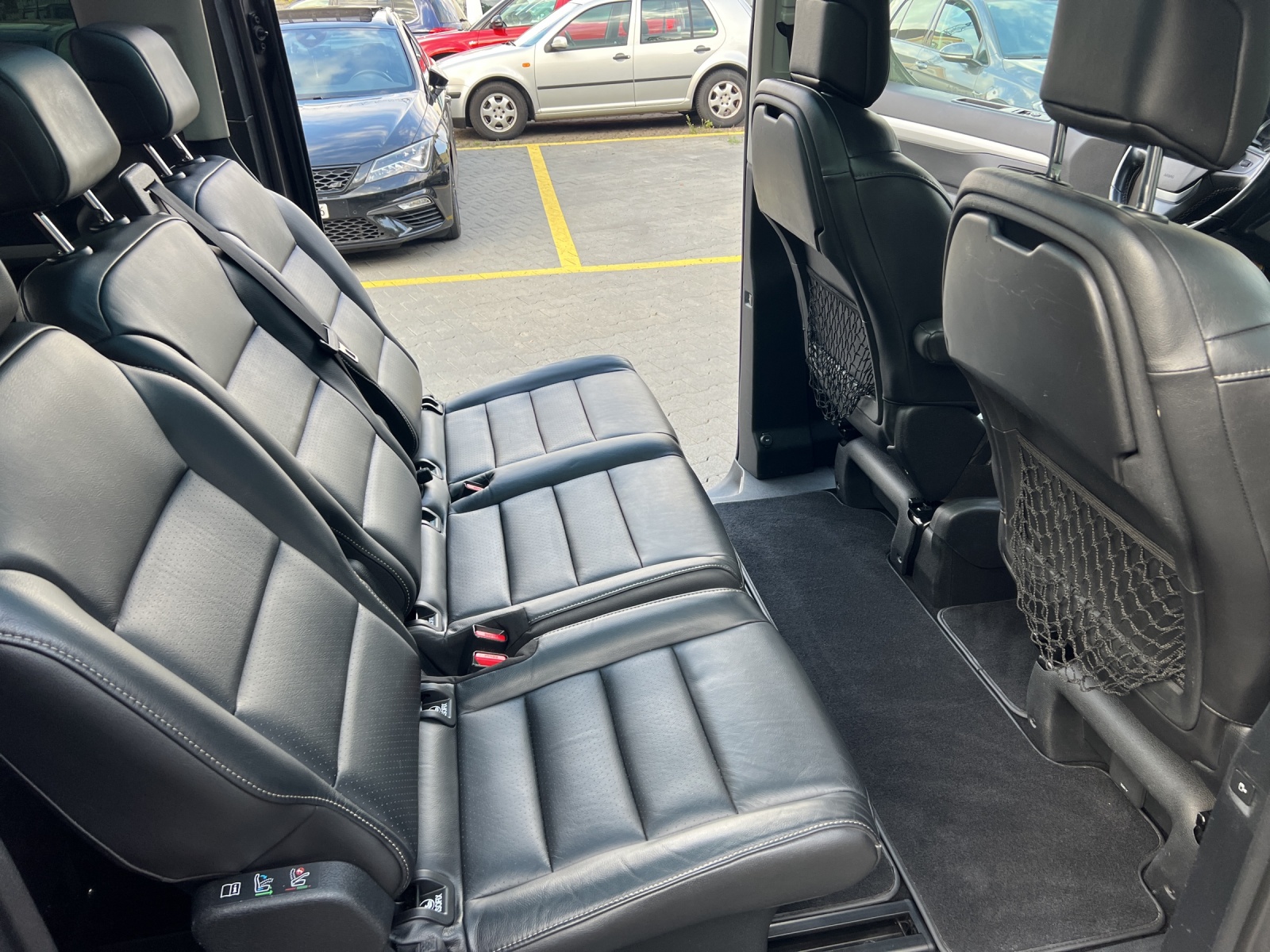 PEUGEOT Traveller 2.0 BlueHDi Allure Standard EAT-image-7