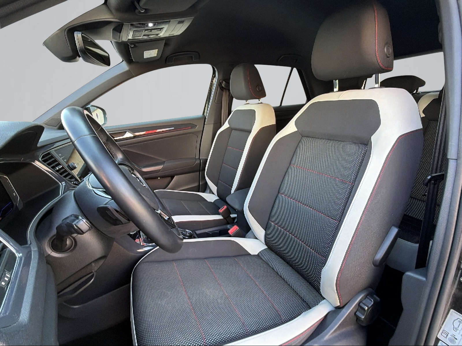 VW T-Roc 2.0 TSI Sport DSG 4Motion-image-6