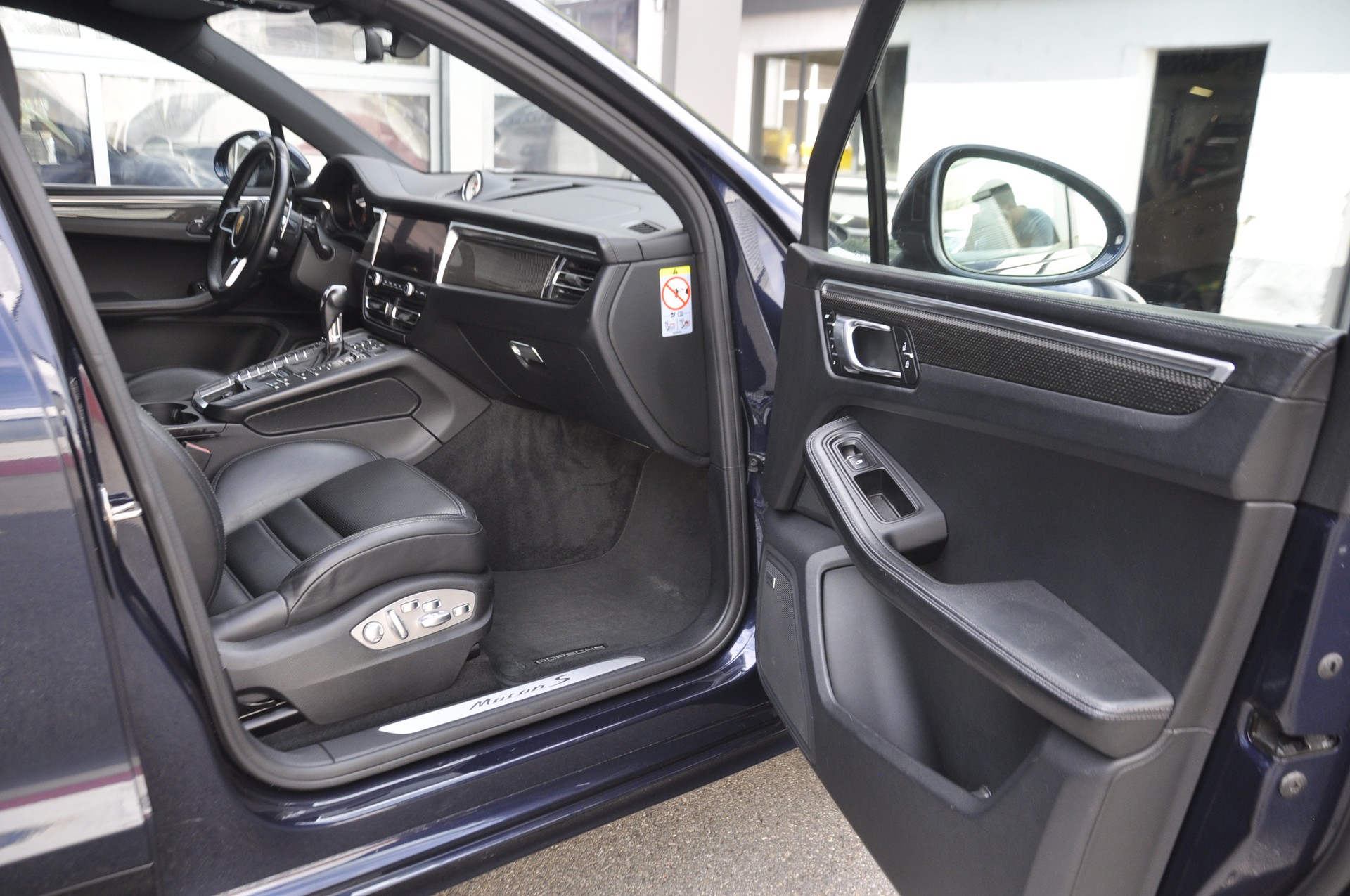 PORSCHE Macan S PDK-image-6