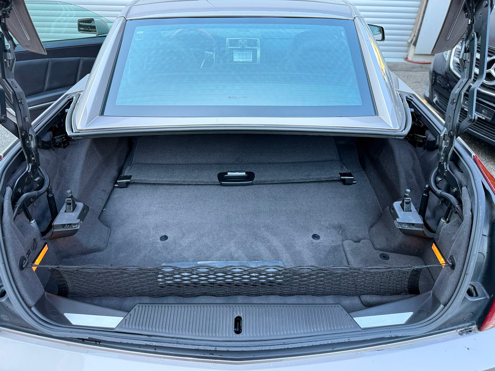 CADILLAC XLR 4.6 V8-image-26