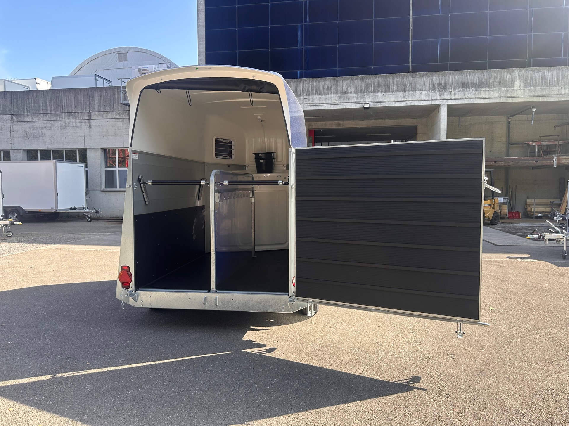 HUMBAUR Equitos Alu Plus 2400-image-16