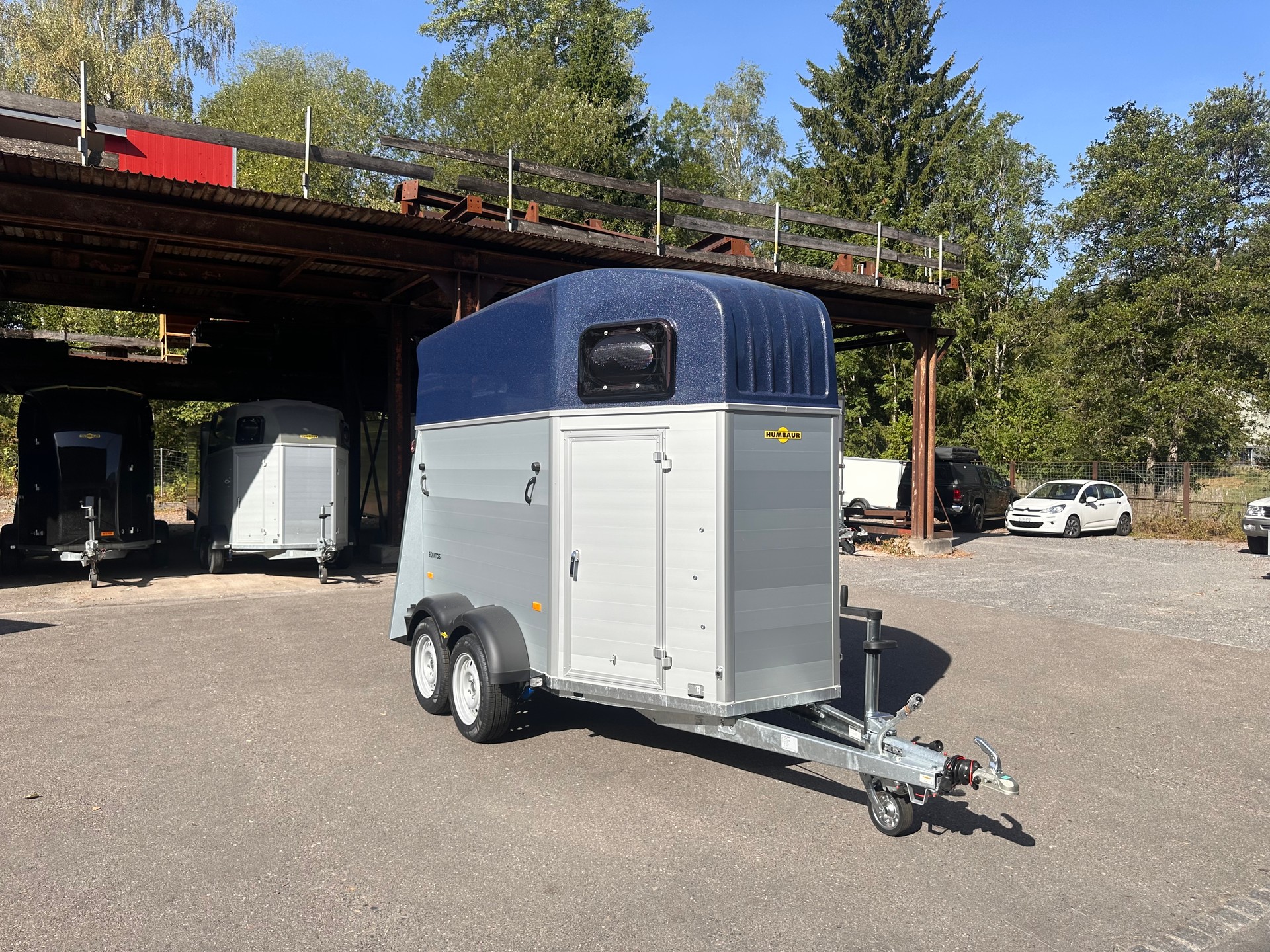 HUMBAUR Equitos Alu Plus 2400-image-1