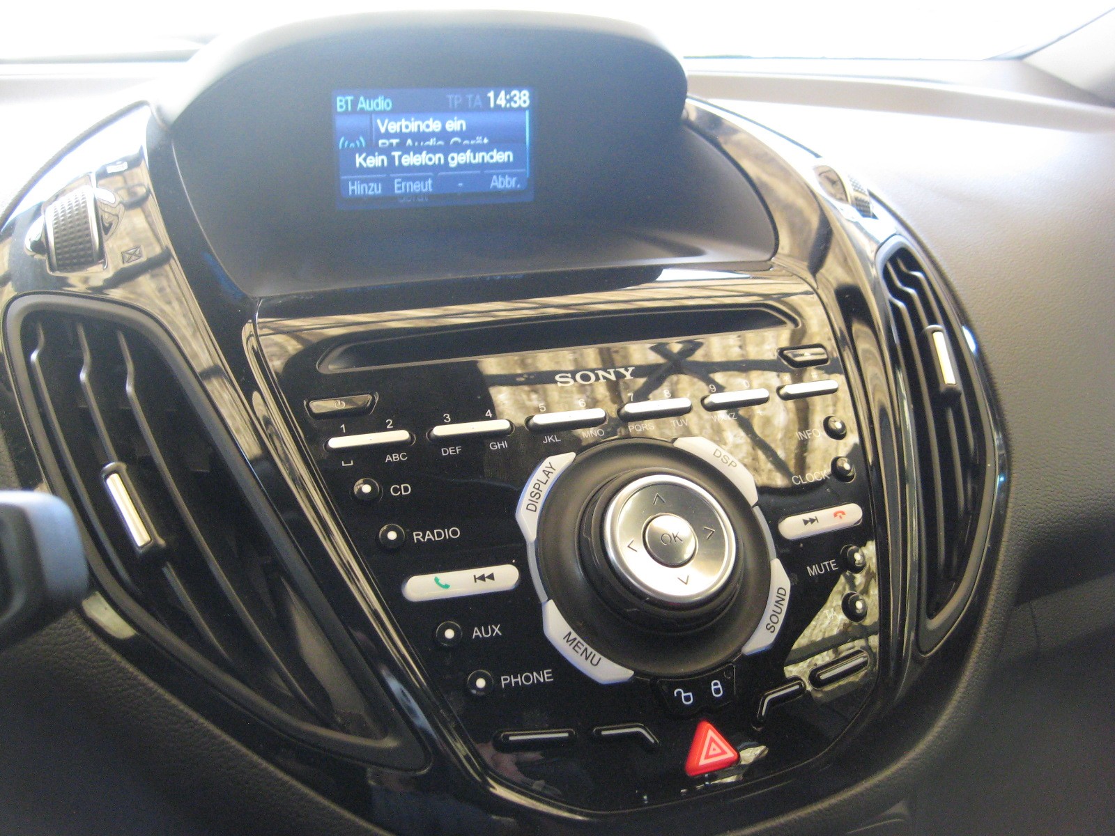 FORD B-Max 1.6 Ti-VCT Titanium PowerShift-image-6