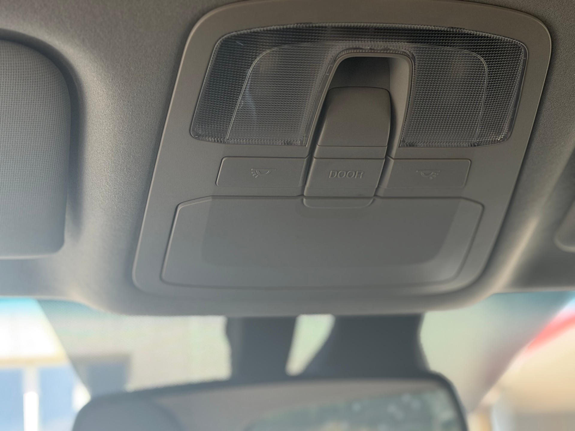 KGM-SsangYong Tivoli 1.6 eXDi Quartz 2WD-image-9
