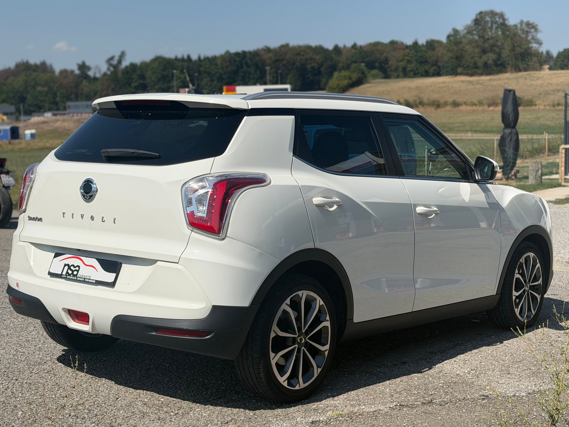KGM-SsangYong Tivoli 1.6 eXDi Quartz 2WD-image-3