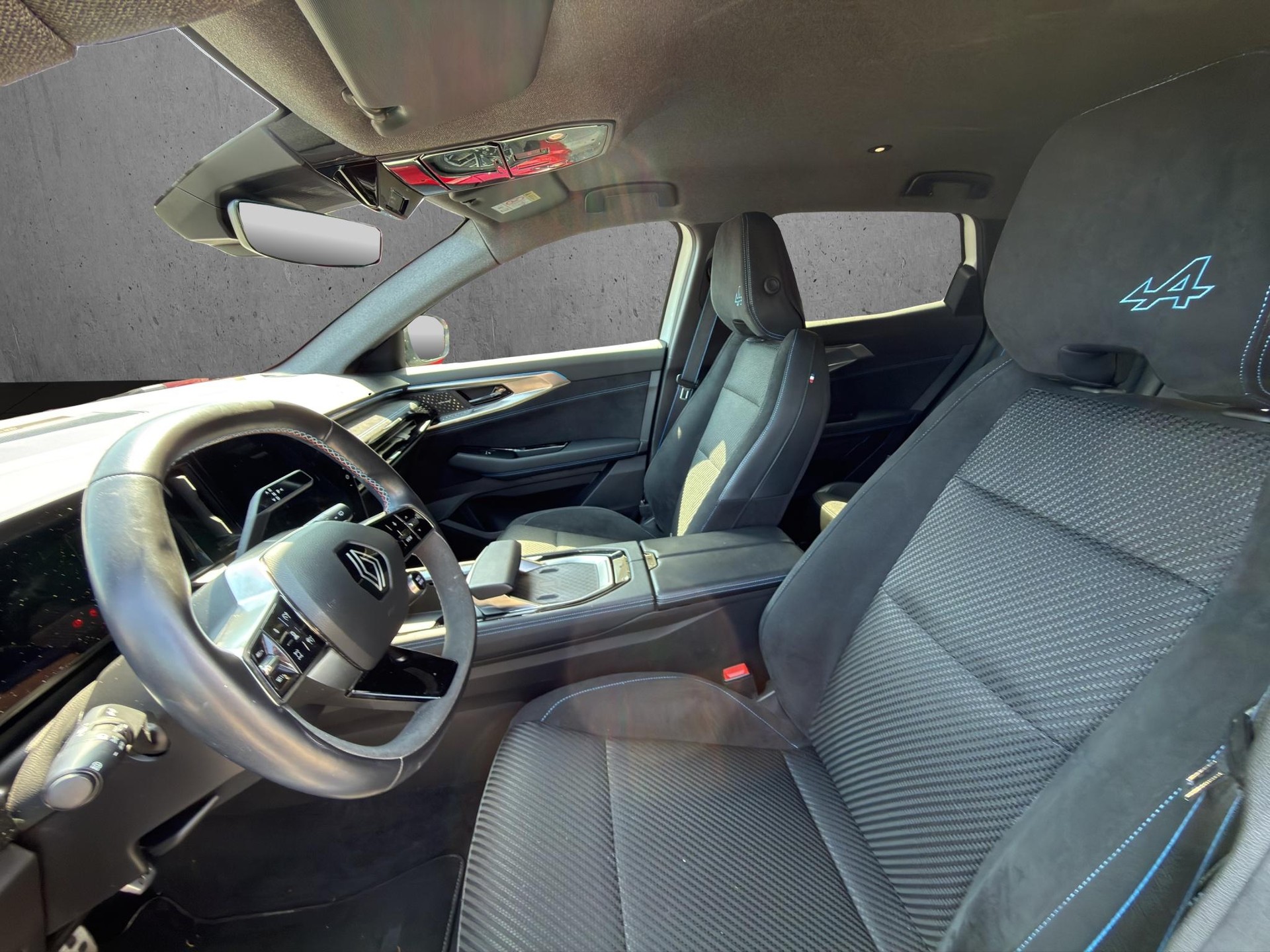 RENAULT Austral 1.2 E-Tech iconic esprit Alpine-image-9
