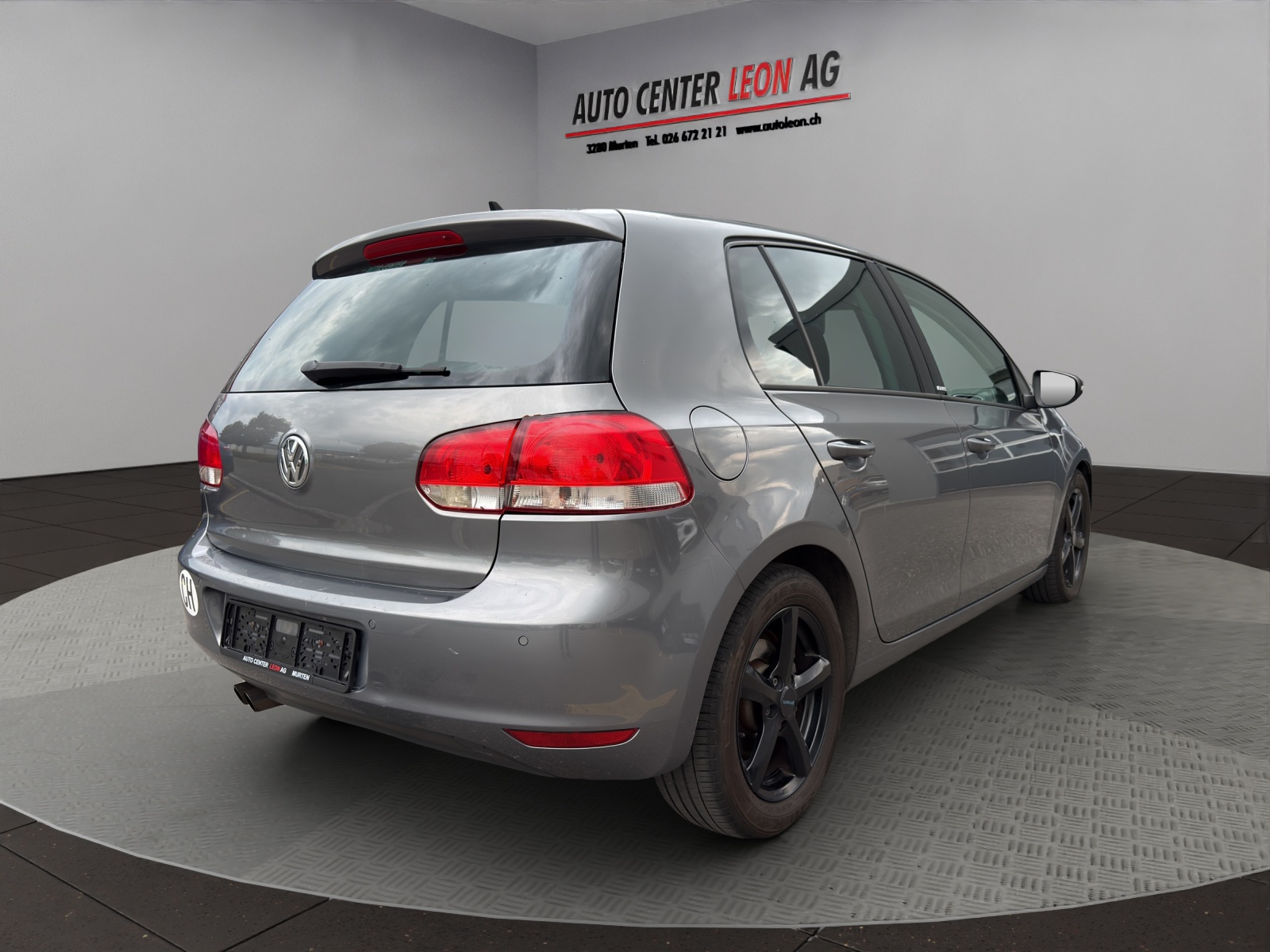 VW Golf 2.0 TDI Style 4Motion-image-5