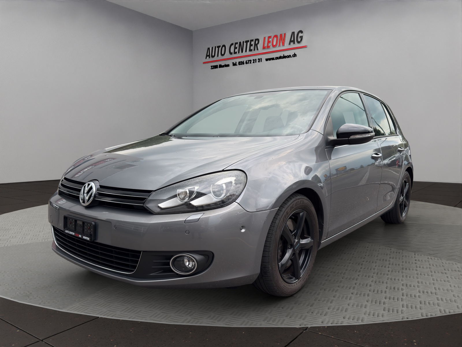 VW Golf 2.0 TDI Style 4Motion-image-1