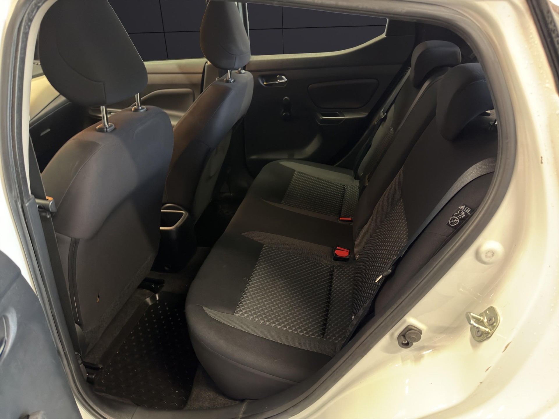 NISSAN Micra IG-T 100 tekna-image-8