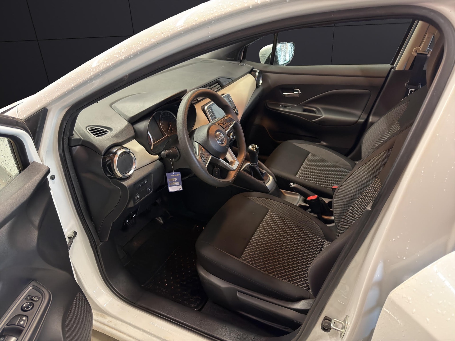 NISSAN Micra IG-T 100 tekna-image-7