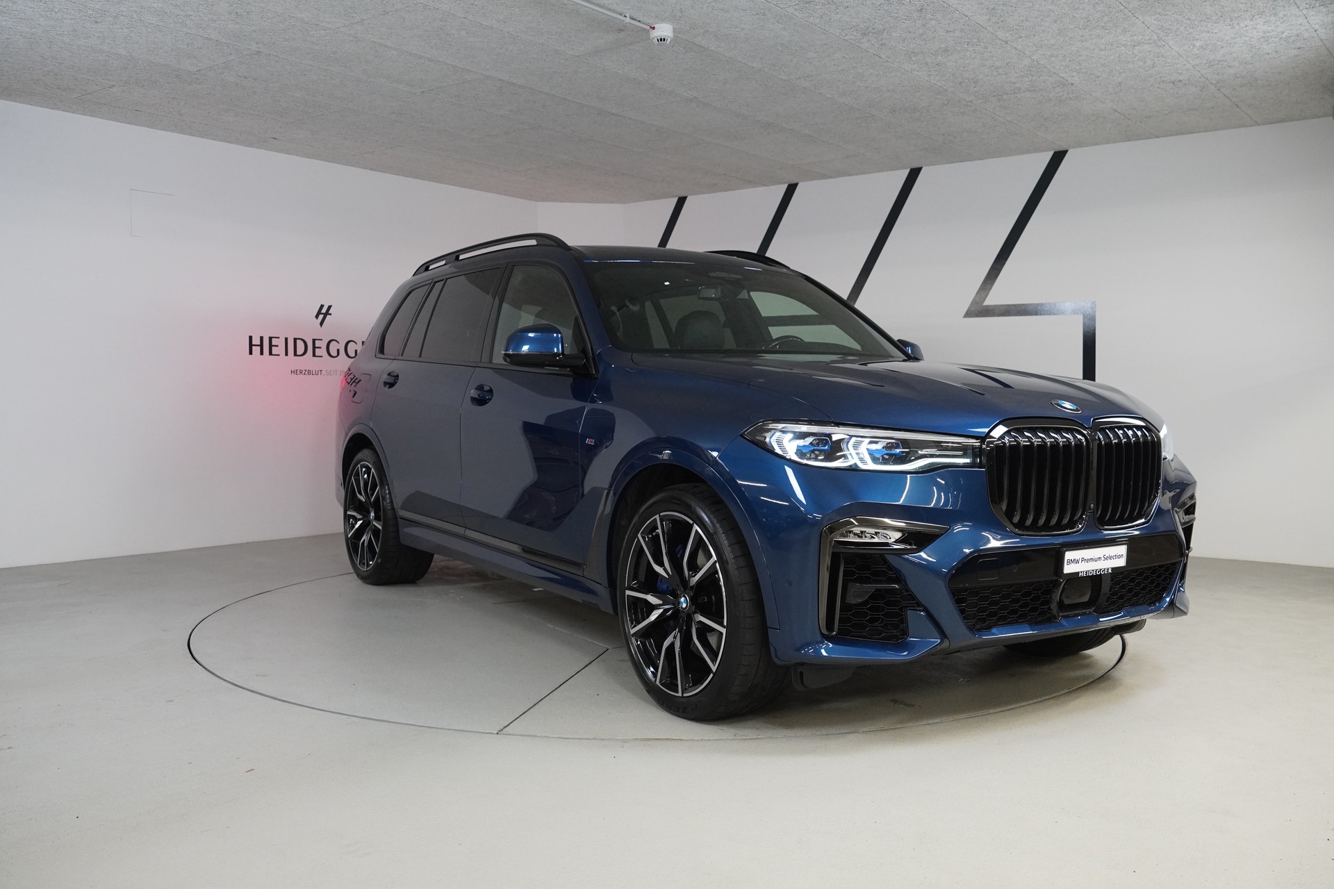 BMW X7 xDrive 48V 40d Steptronic-image-2