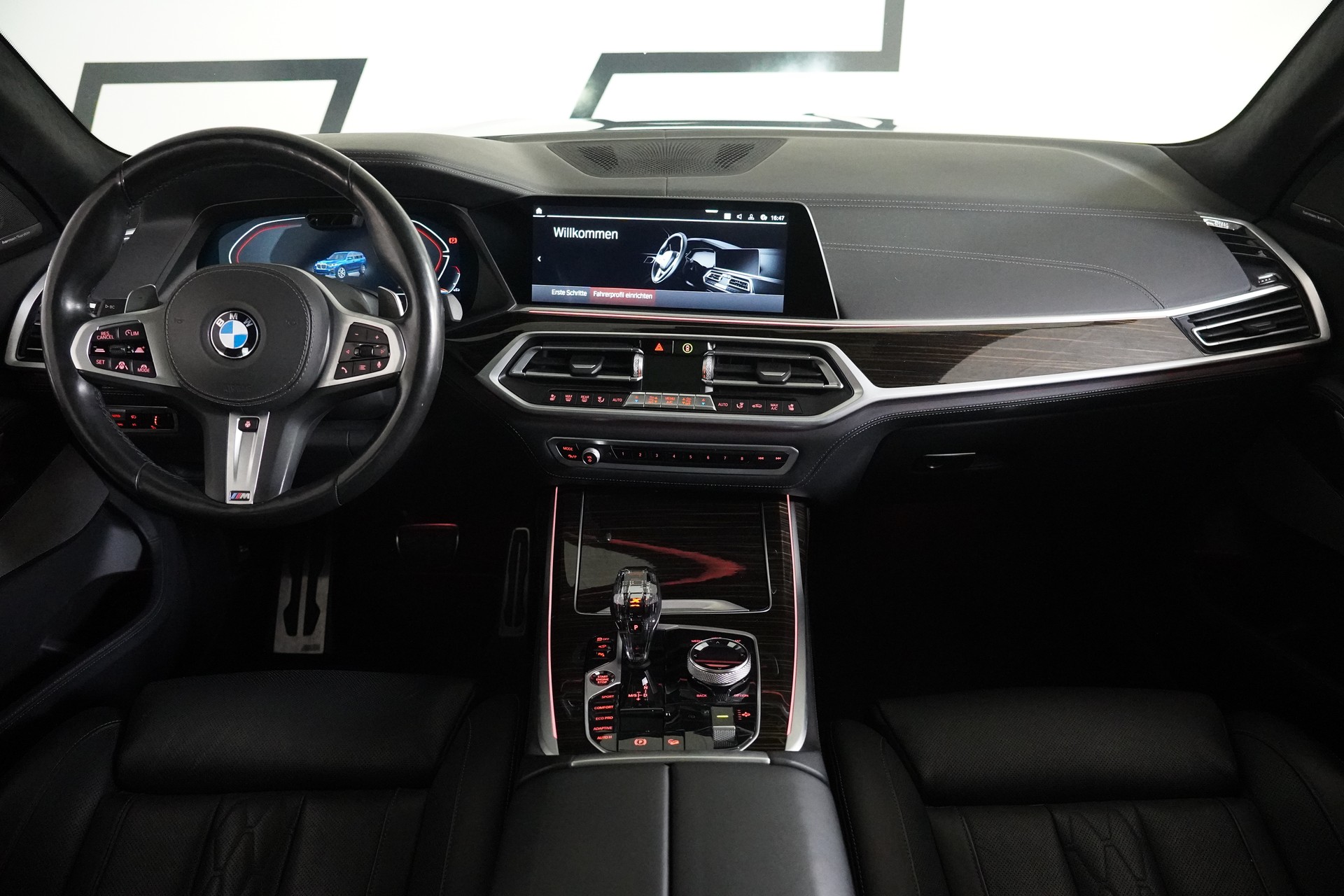 BMW X7 xDrive 48V 40d Steptronic-image-18