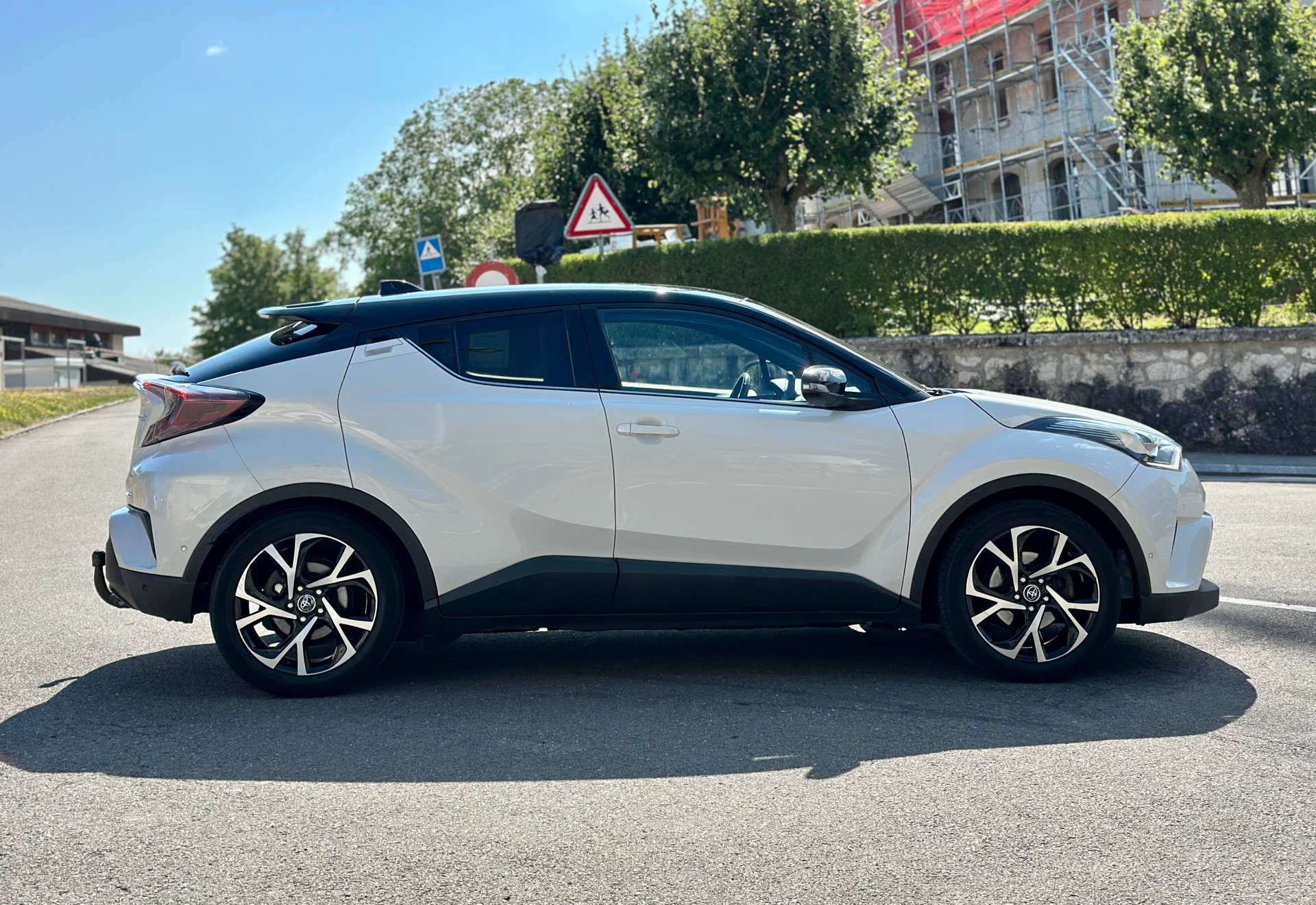 TOYOTA C-HR 1.8 HSD Style CVT-image-6