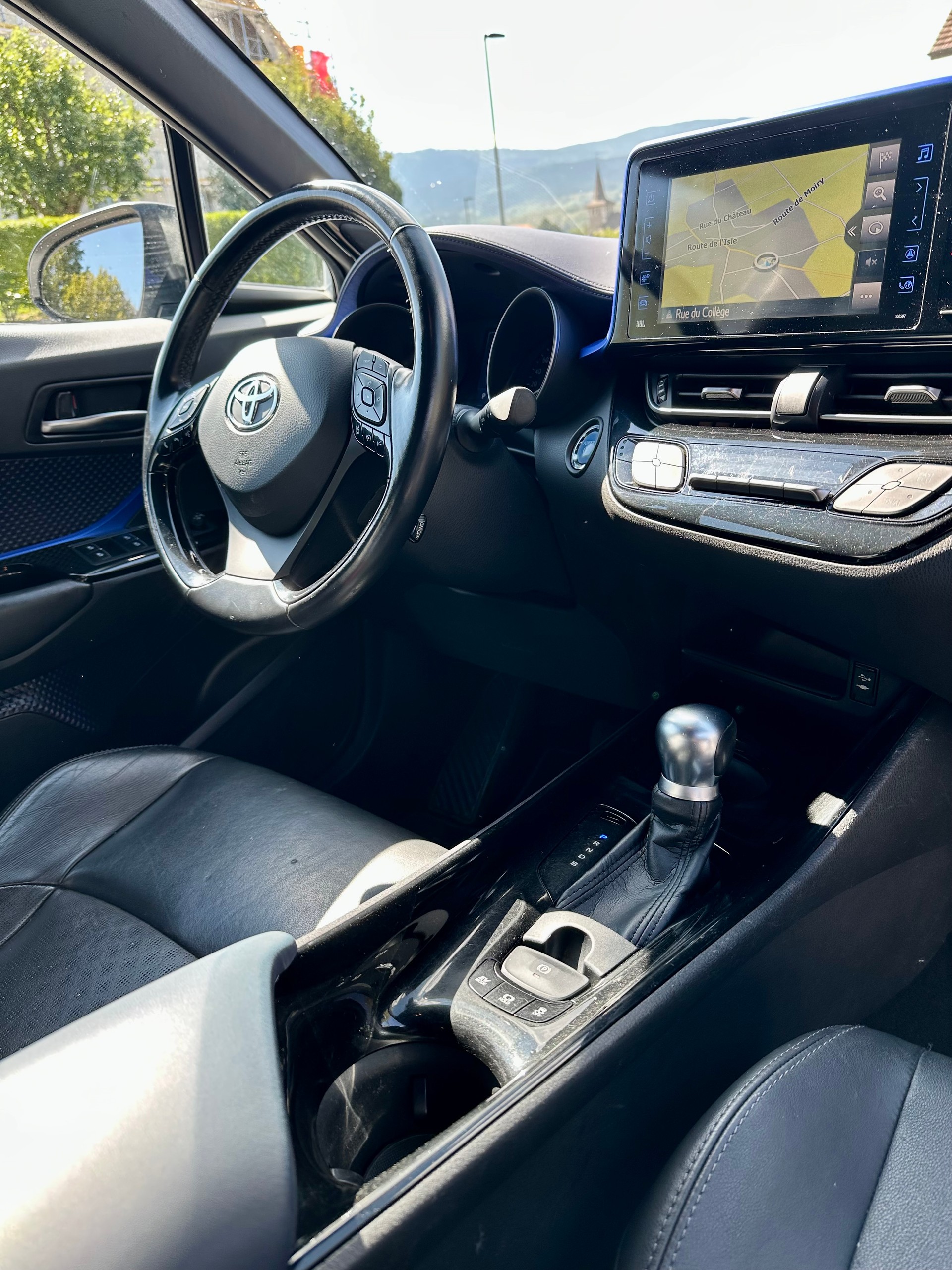 TOYOTA C-HR 1.8 HSD Style CVT-image-10
