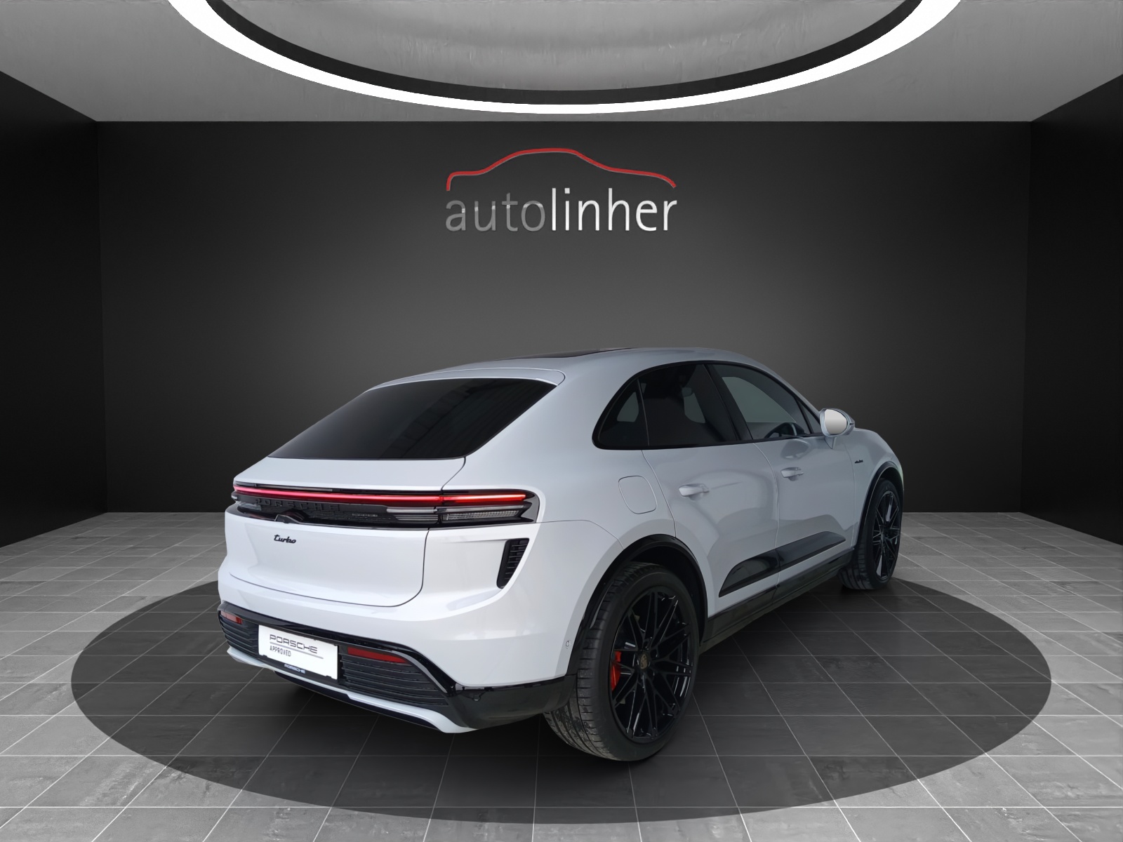 PORSCHE Macan Turbo 100kWh-image-4