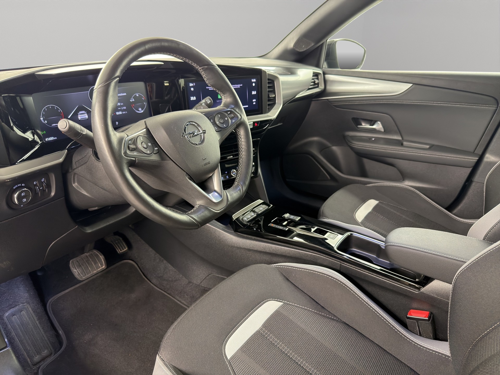 OPEL Mokka 1.2 T 130 Elegance Blitz-image-11