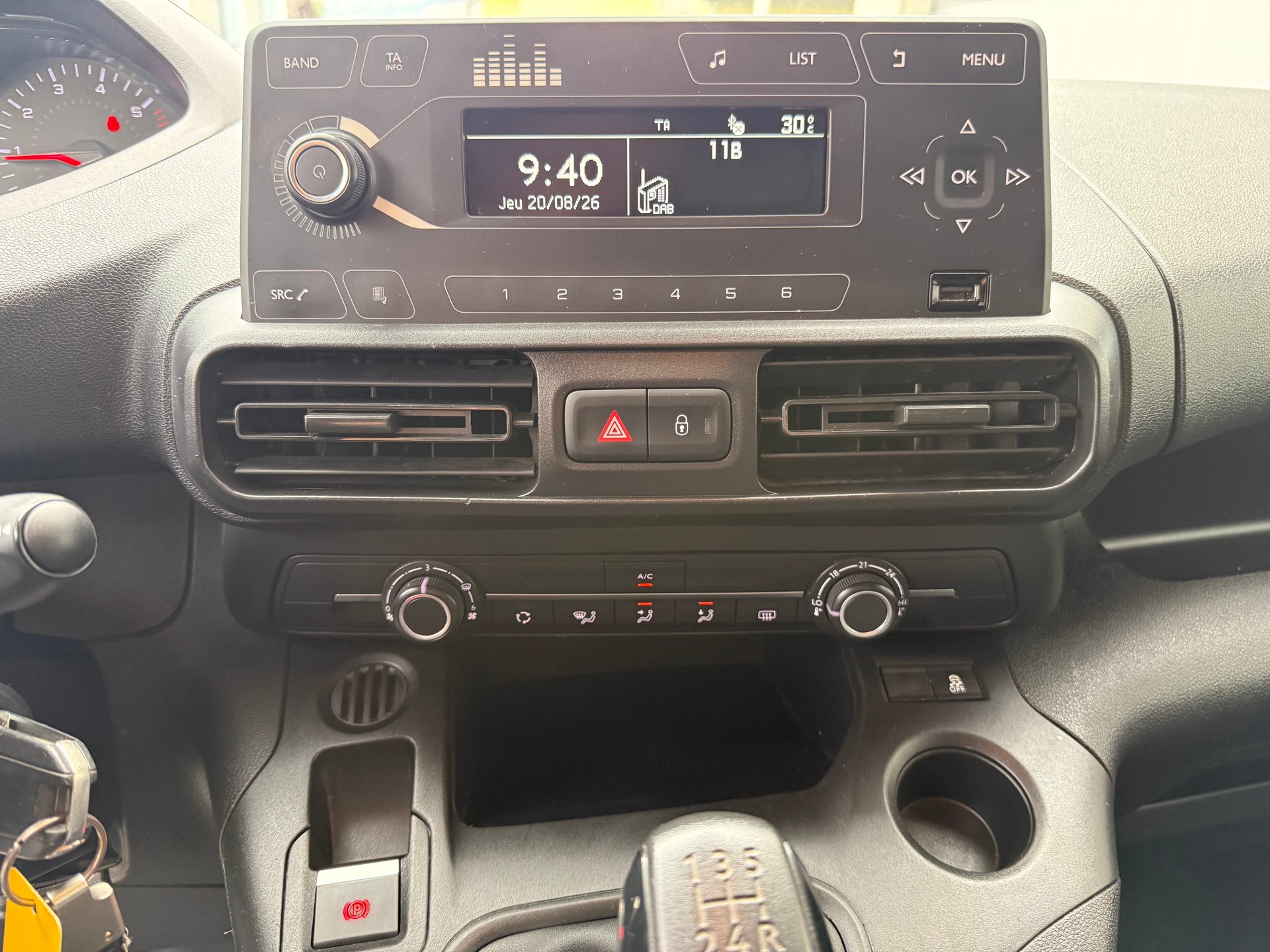PEUGEOT Partner 1.5 Blue HDi s/s Asphalt 650kg-image-15