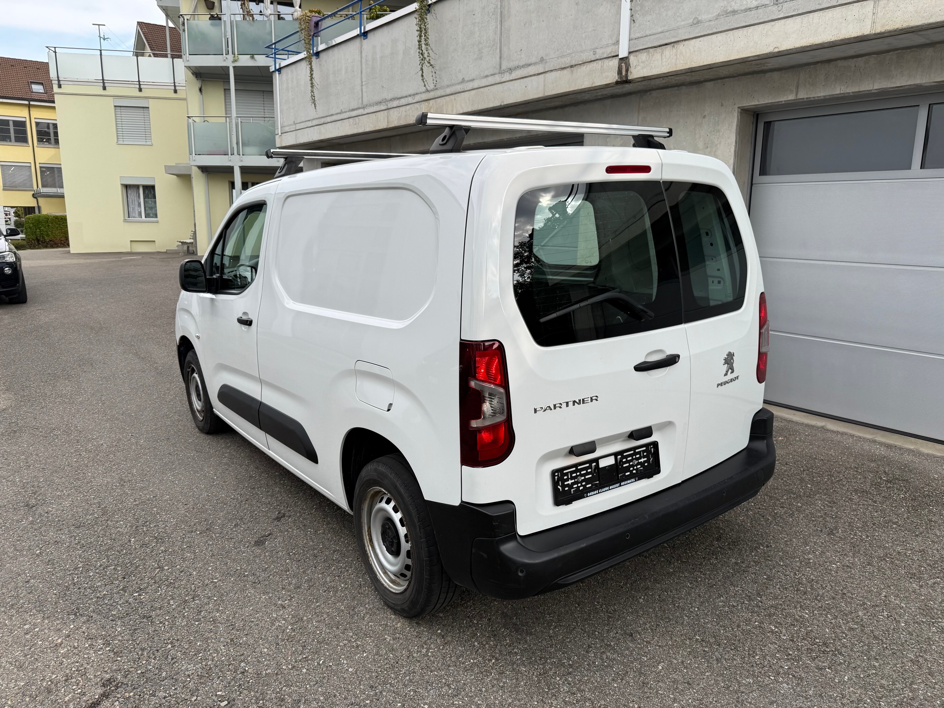 PEUGEOT Partner 1.5 Blue HDi s/s Asphalt 650kg-image-5