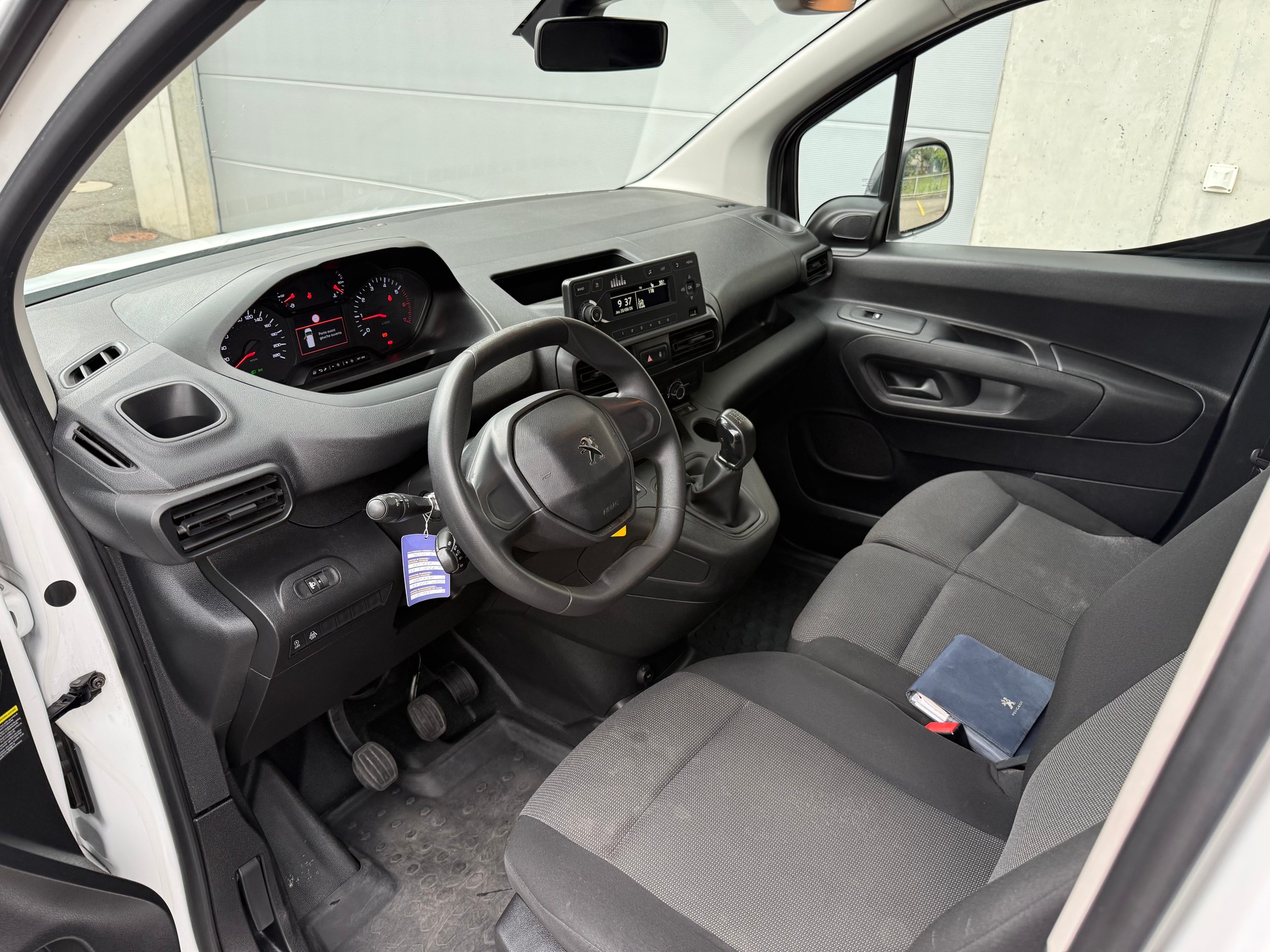 PEUGEOT Partner 1.5 Blue HDi s/s Asphalt 650kg-image-8