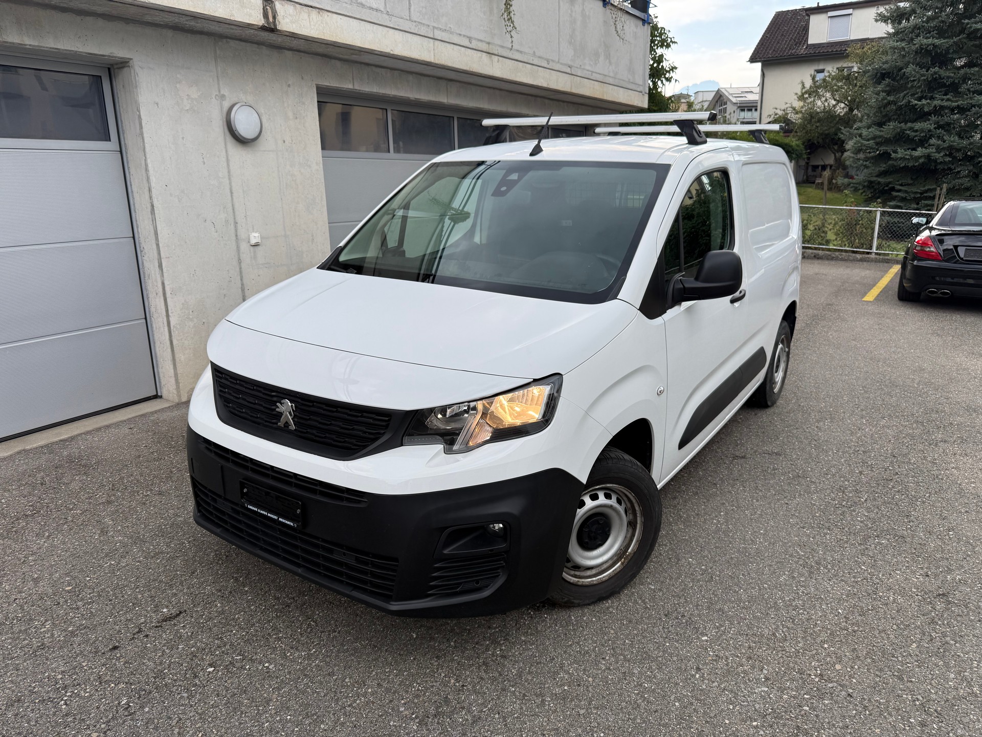 PEUGEOT Partner 1.5 Blue HDi s/s Asphalt 650kg-image-0