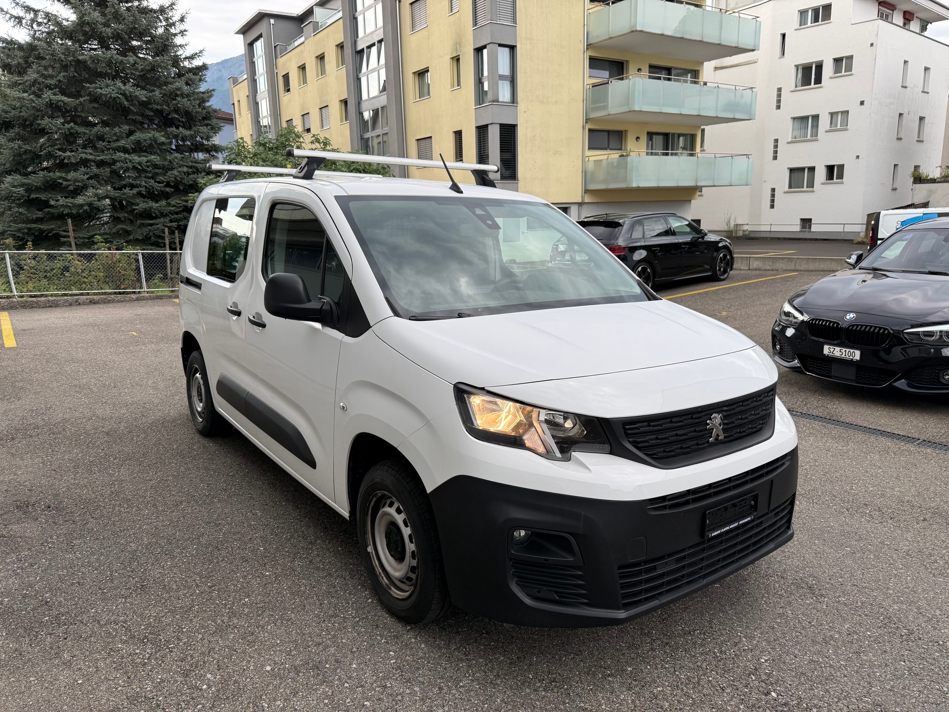 PEUGEOT Partner 1.5 Blue HDi s/s Asphalt 650kg-image-2