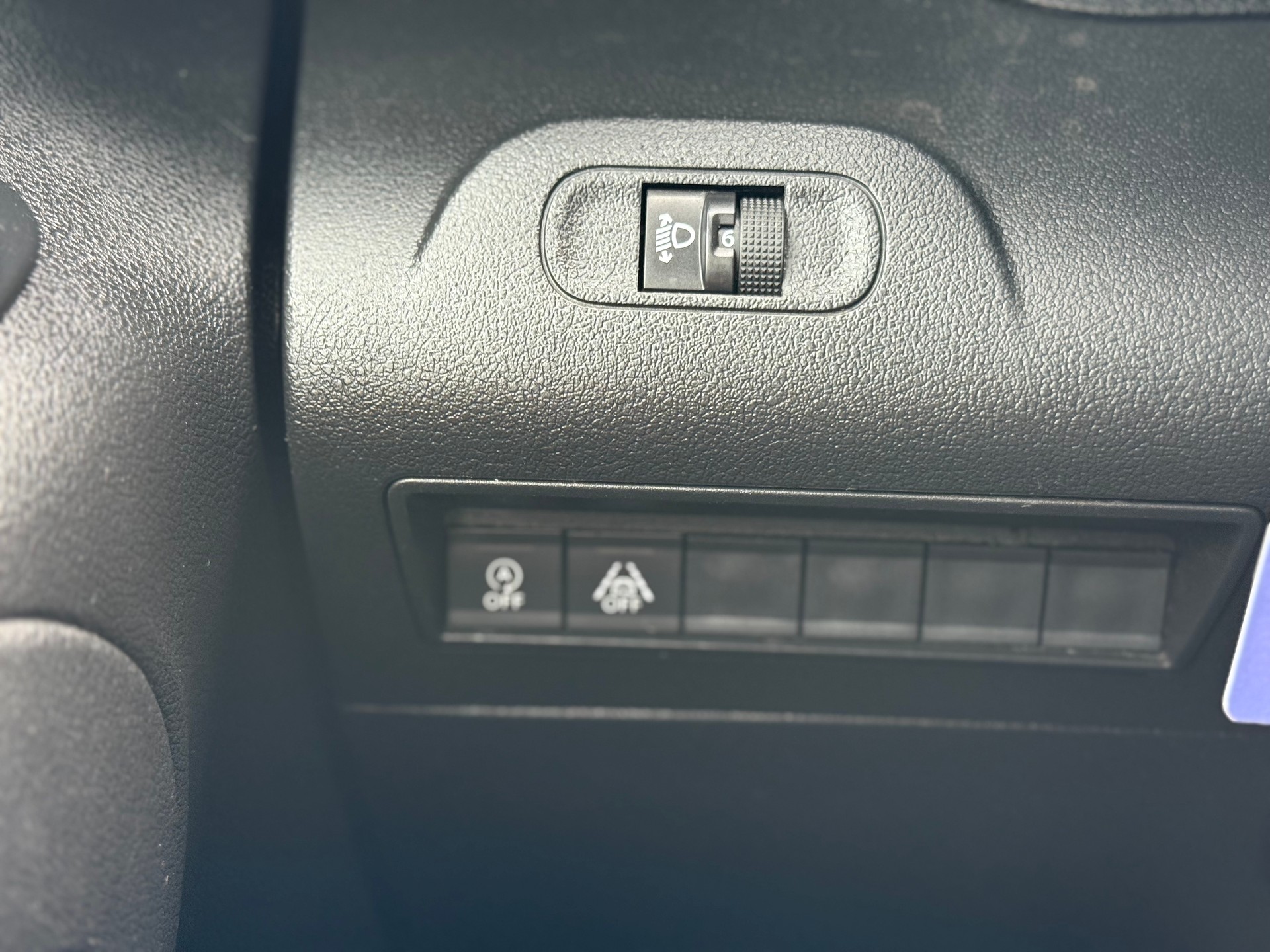PEUGEOT Partner 1.5 Blue HDi s/s Asphalt 650kg-image-18