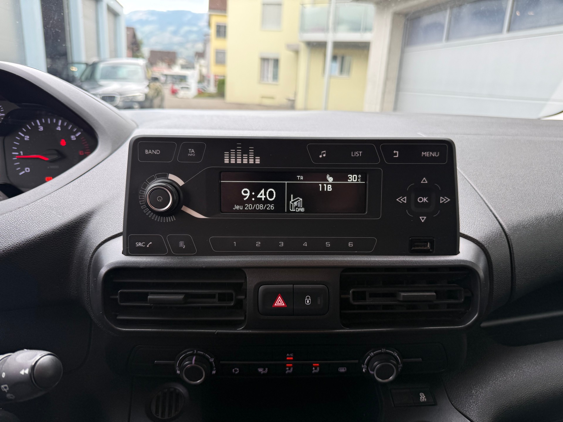 PEUGEOT Partner 1.5 Blue HDi s/s Asphalt 650kg-image-14