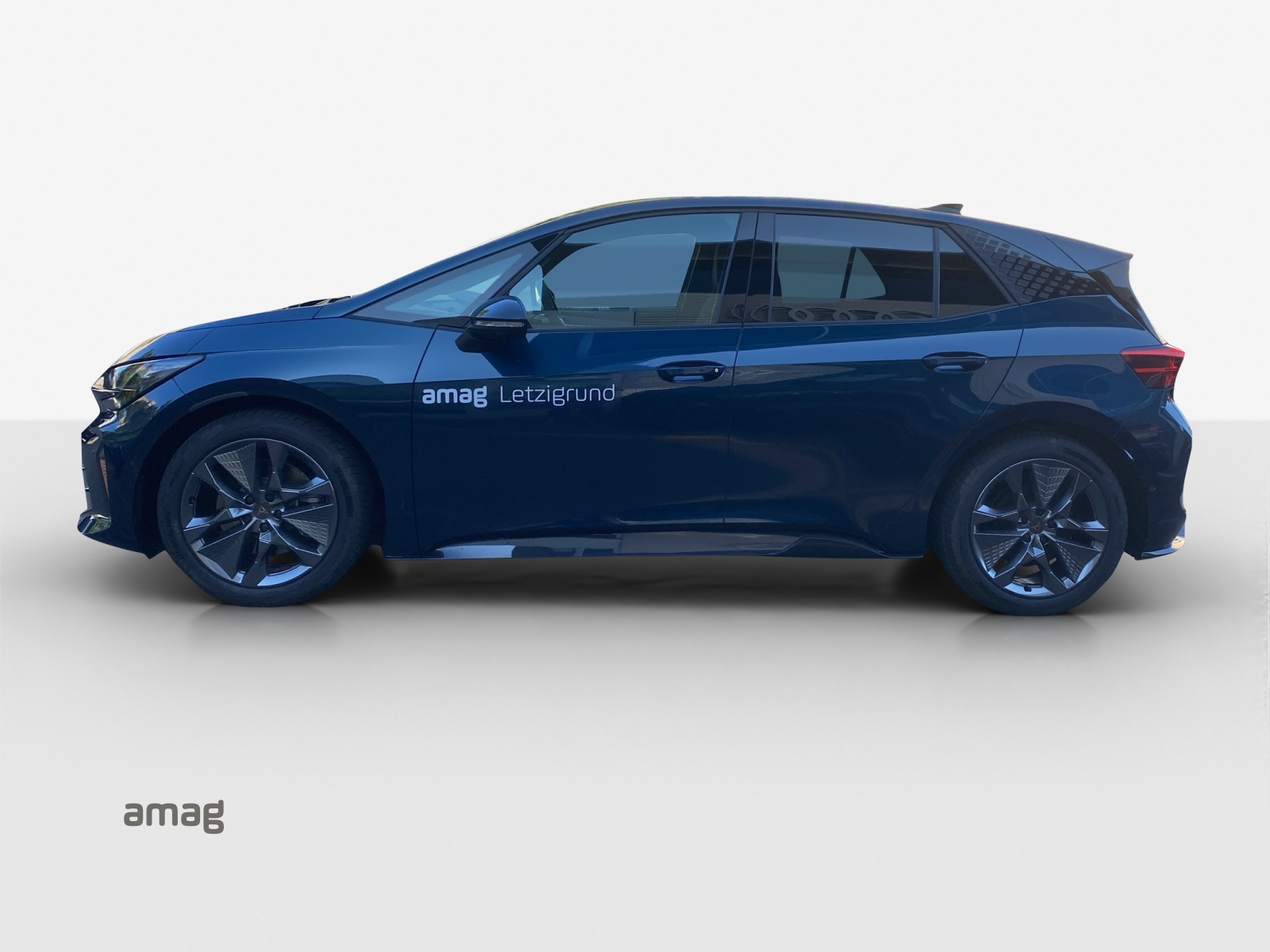 CUPRA Born 79 kWh Prime-showroom-element-1