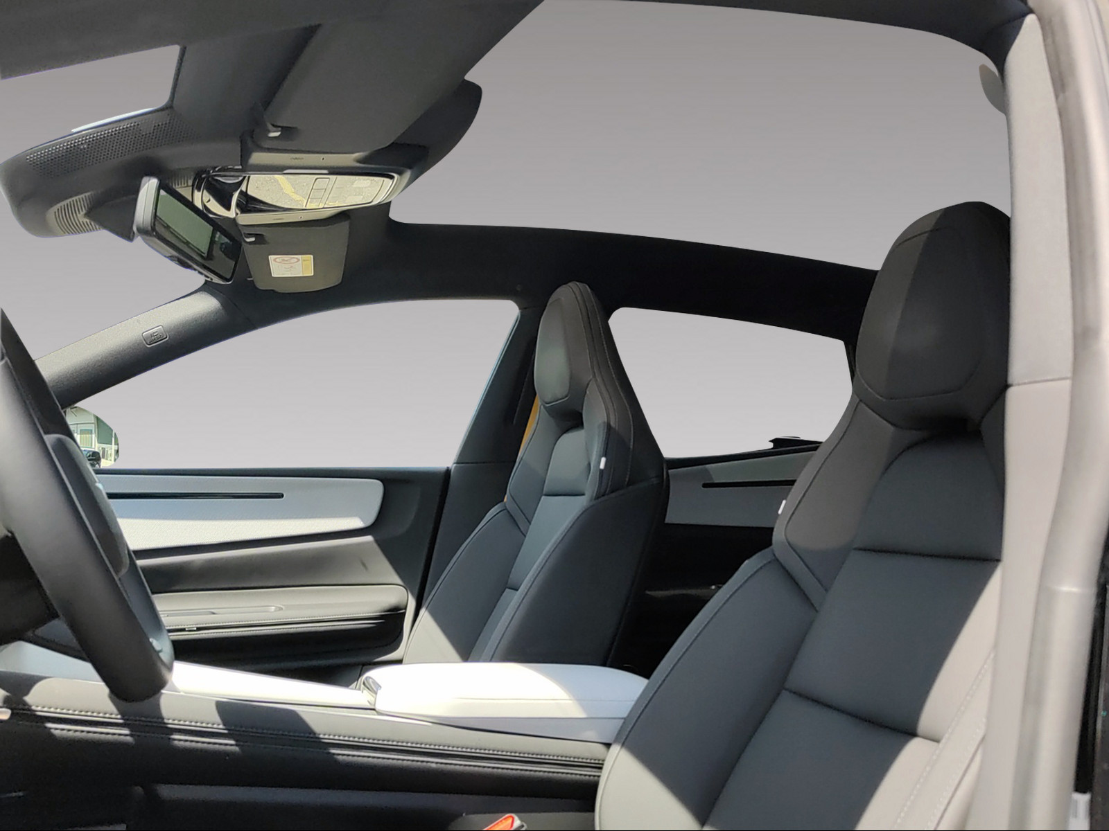POLESTAR 4 Long Range Dual Motor-image-13