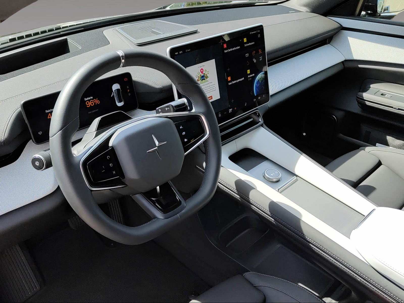 POLESTAR 4 Long Range Dual Motor-image-8