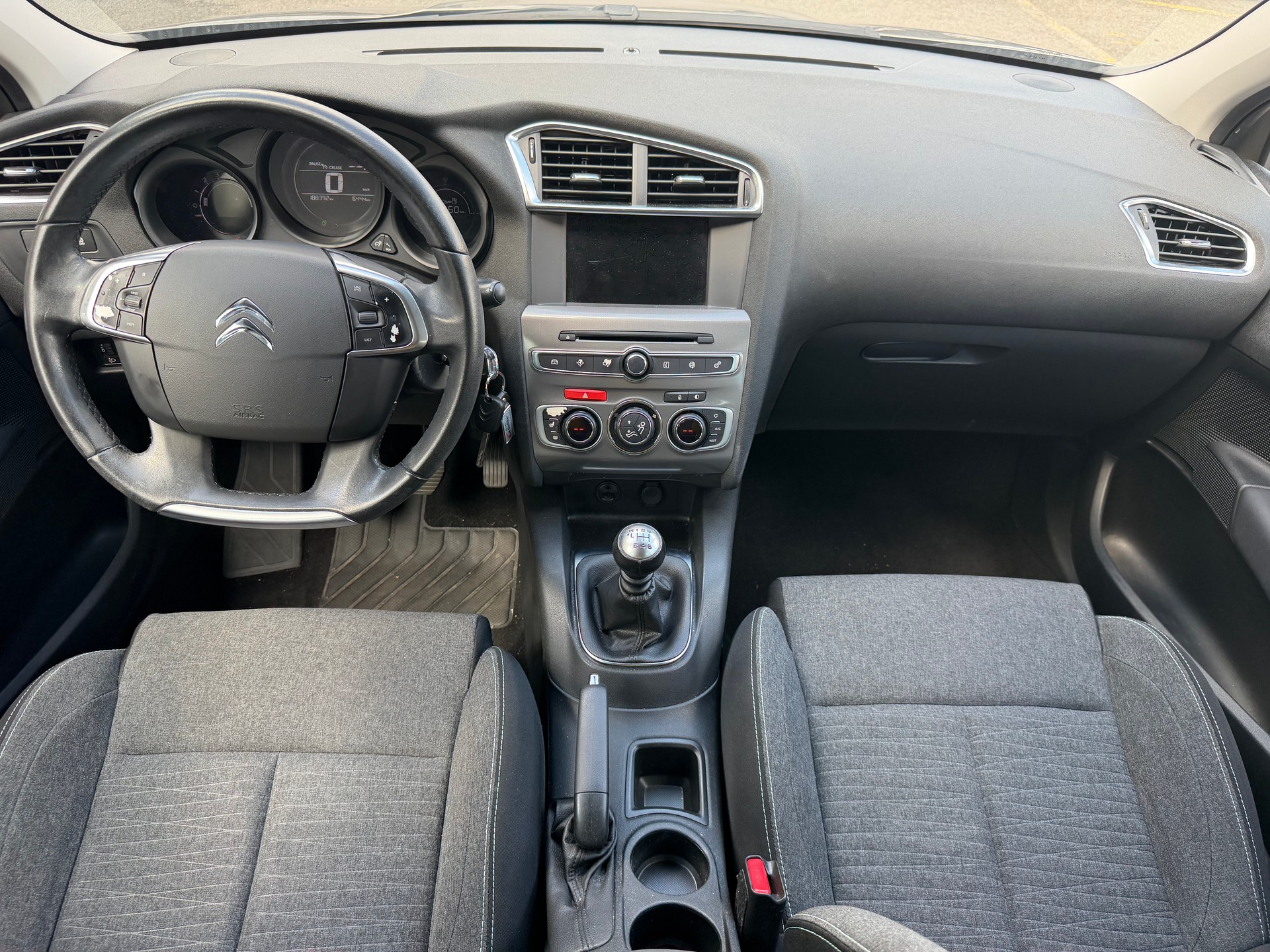 CITROEN C4 1.2 Pure Tech Feel Edition-image-10