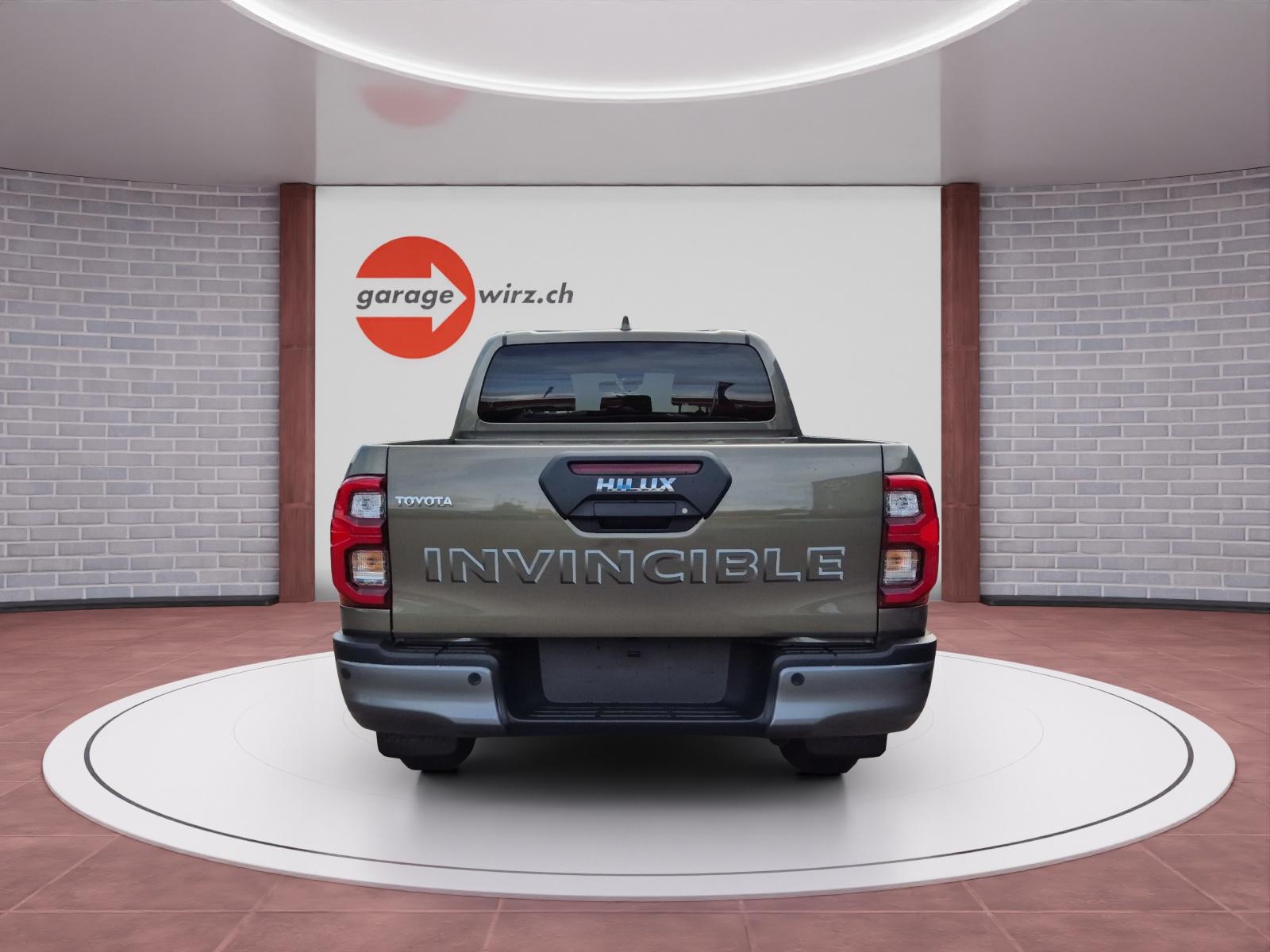 TOYOTA Hilux Double Cab.-Pick-up 2.8 D-4D MHEV 204 Invincible-image-3