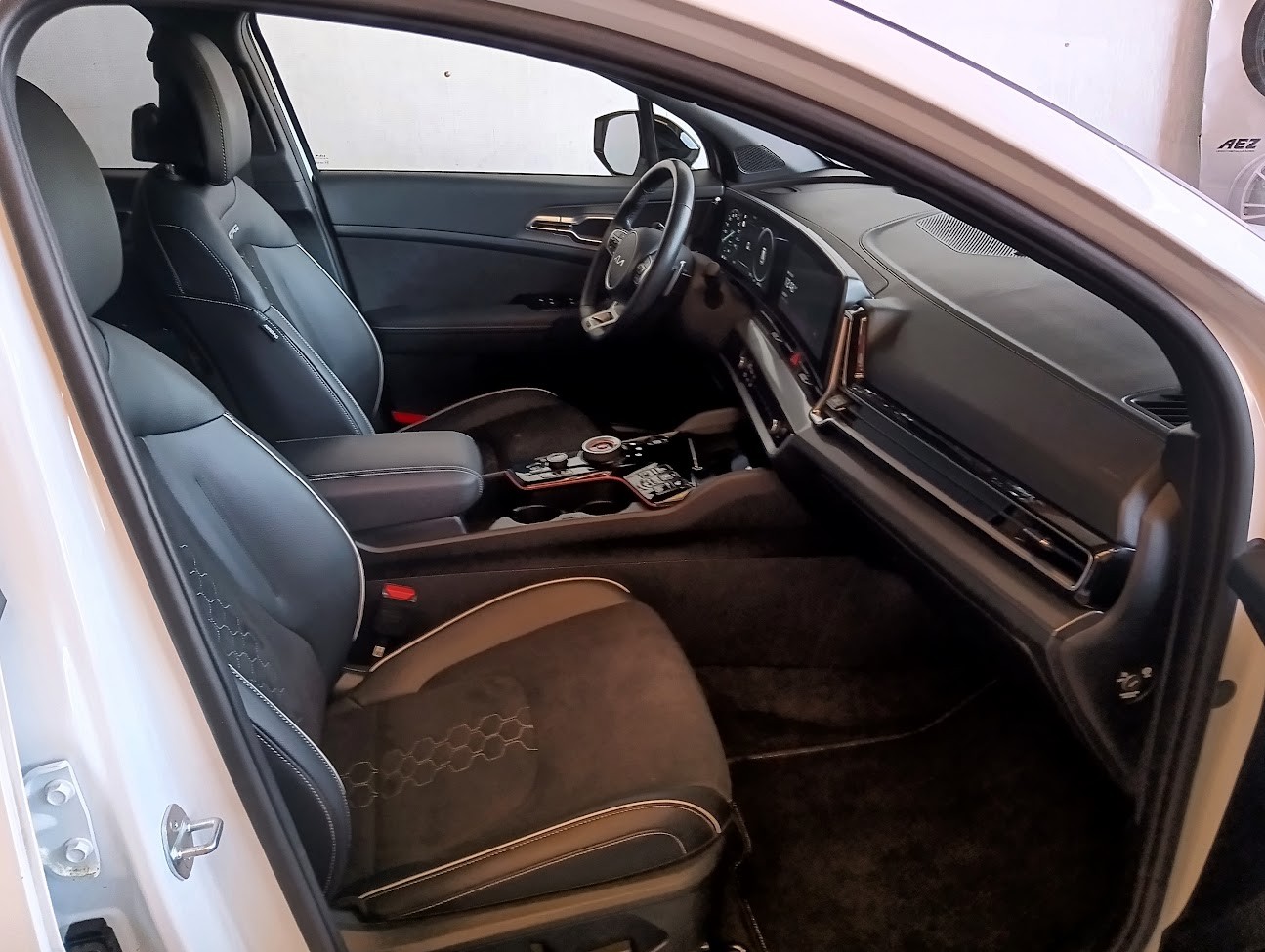 KIA Sportage 1.6T-GDi MHEV GT-Line 4x4 7DCT-image-10