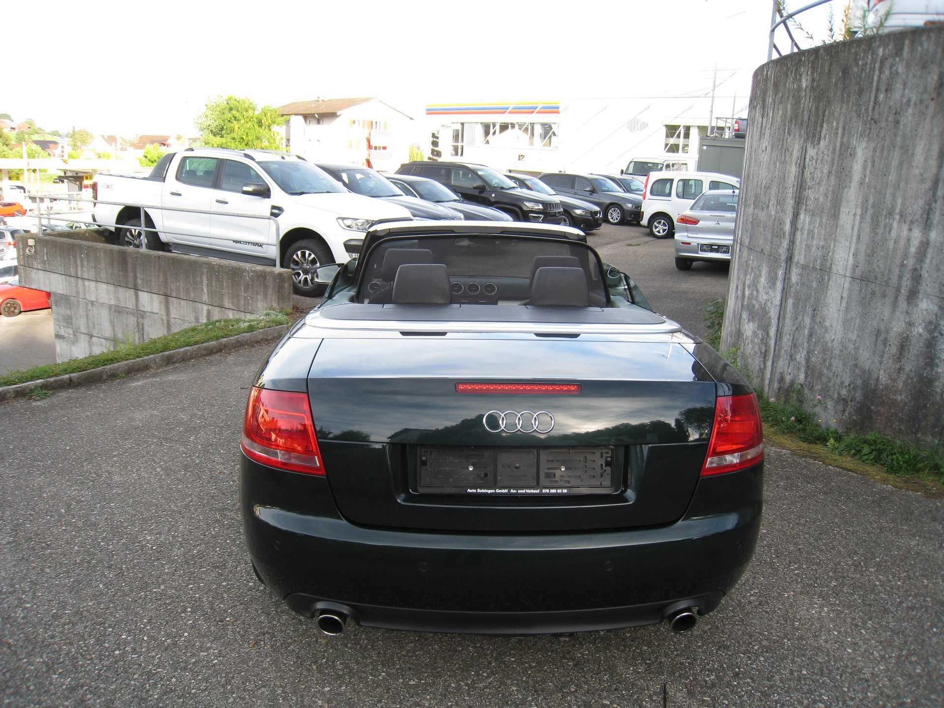 AUDI A4 Cabriolet 2.0T FSI-image-5